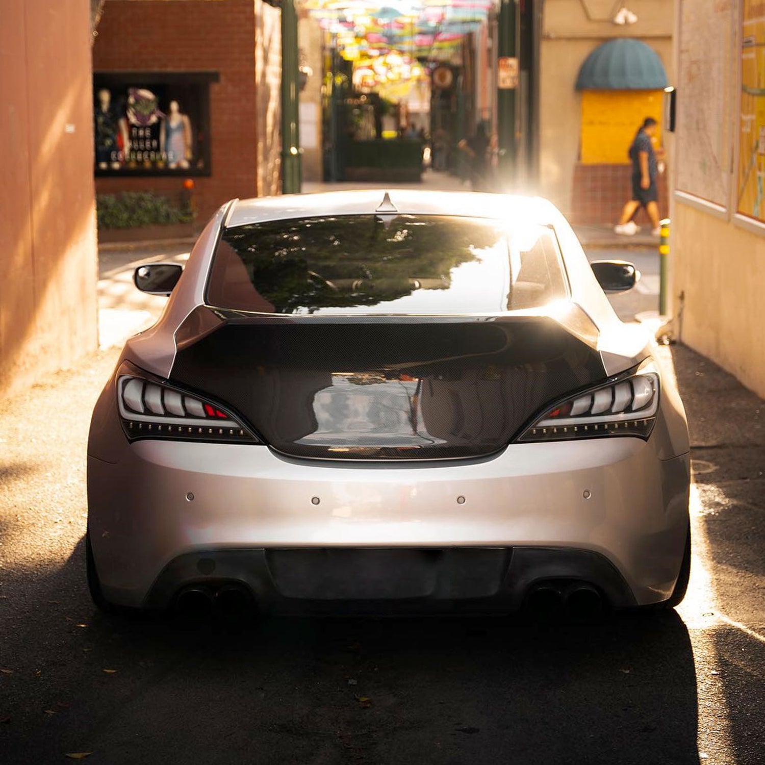 2010-2016 Hyundai Genesis Coupe White Bar LED Tail Lights Matt Black/Clear