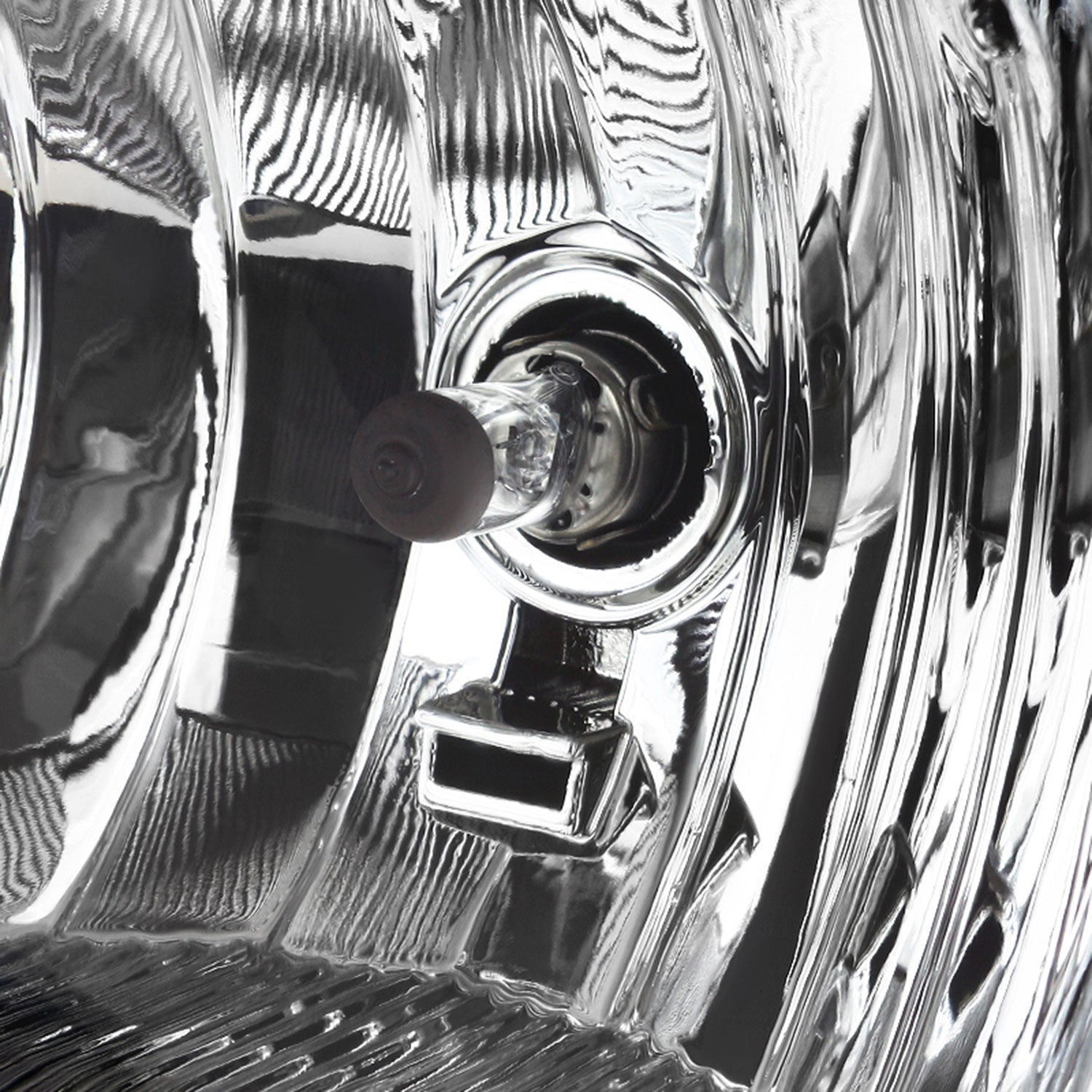 2002-2007 Chevy Silverado/Avalanche H10 Fog Lights Chrome Housing/Clear Lens