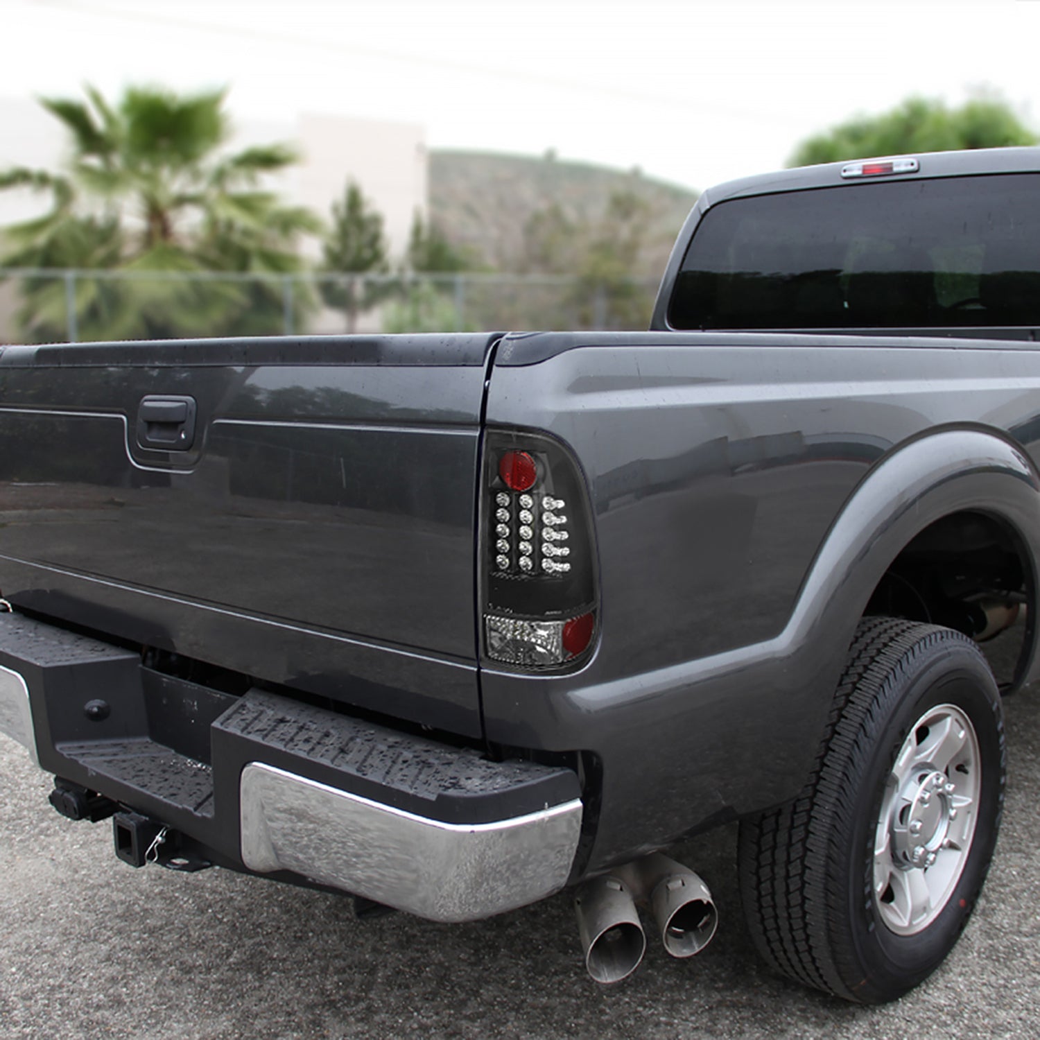 2008-2016 Ford F-250/350/450/550 Super Duty LED Tail Lights Matt Black/Clear