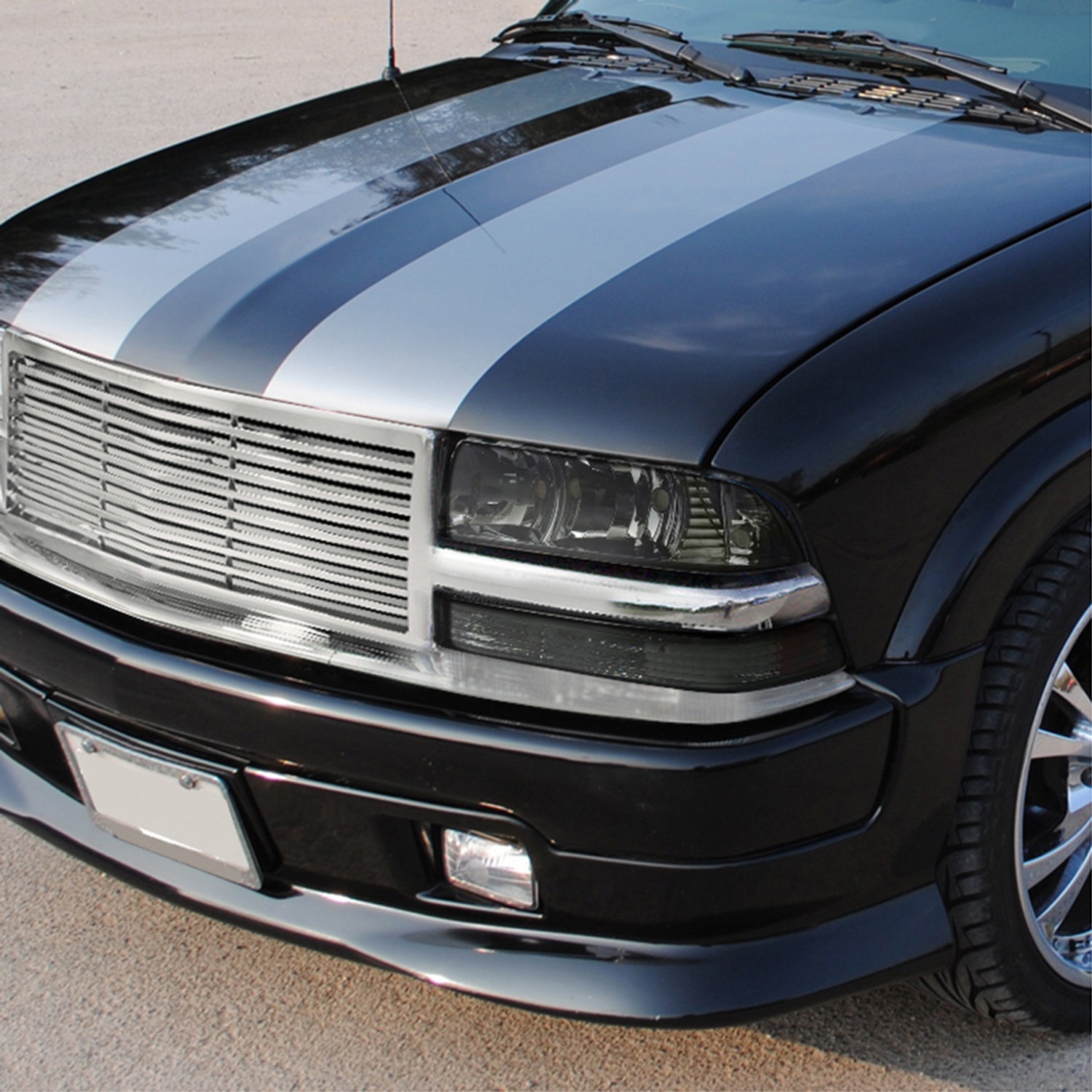 1998-2004 Chevy S10/ GMC Sonoma Bumper Lights Chrome Housing/Smoke Lens