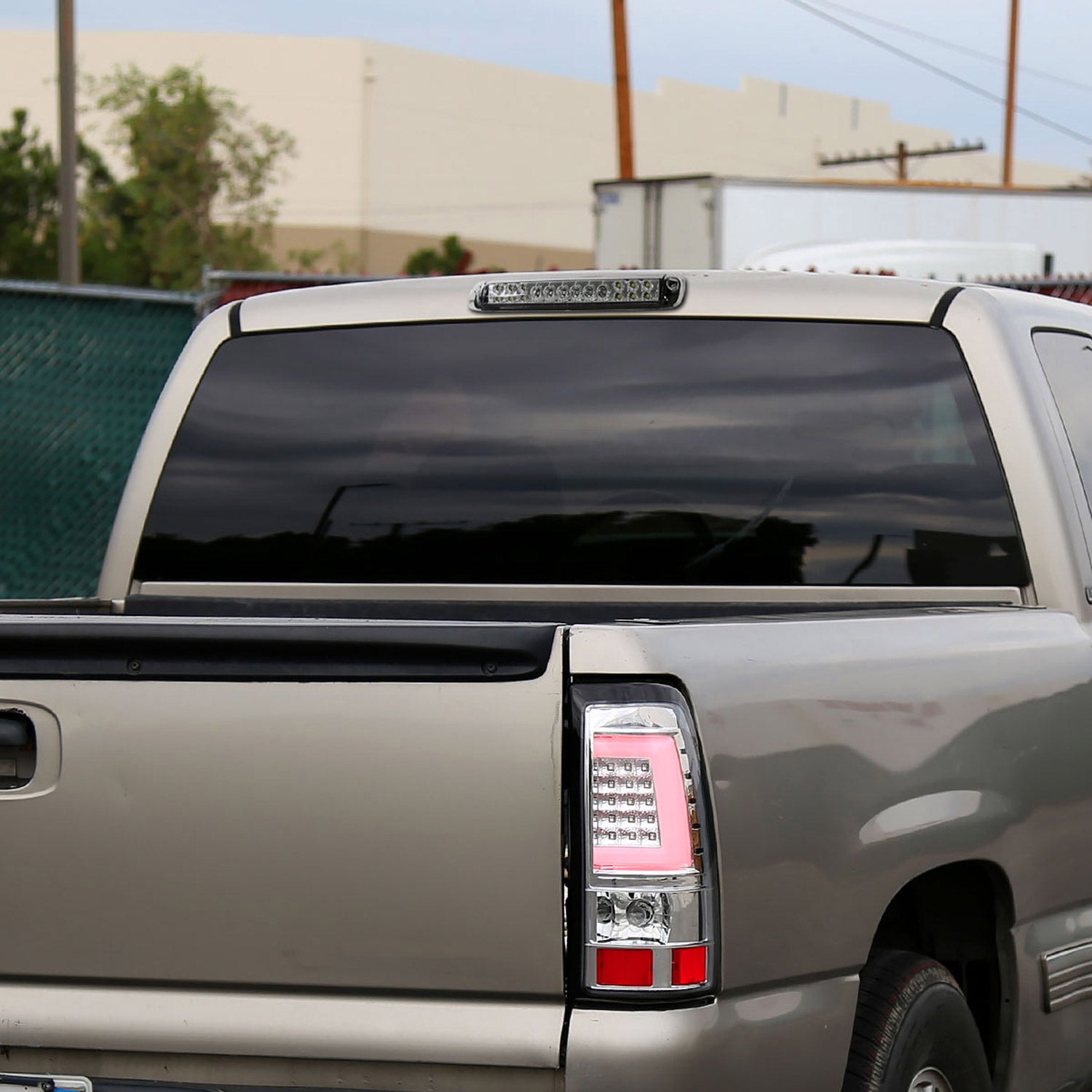 1999-2002 Chevy Silverado/1999-2006 GMC Sierra LED 3rd Brake Light - RS Chrome