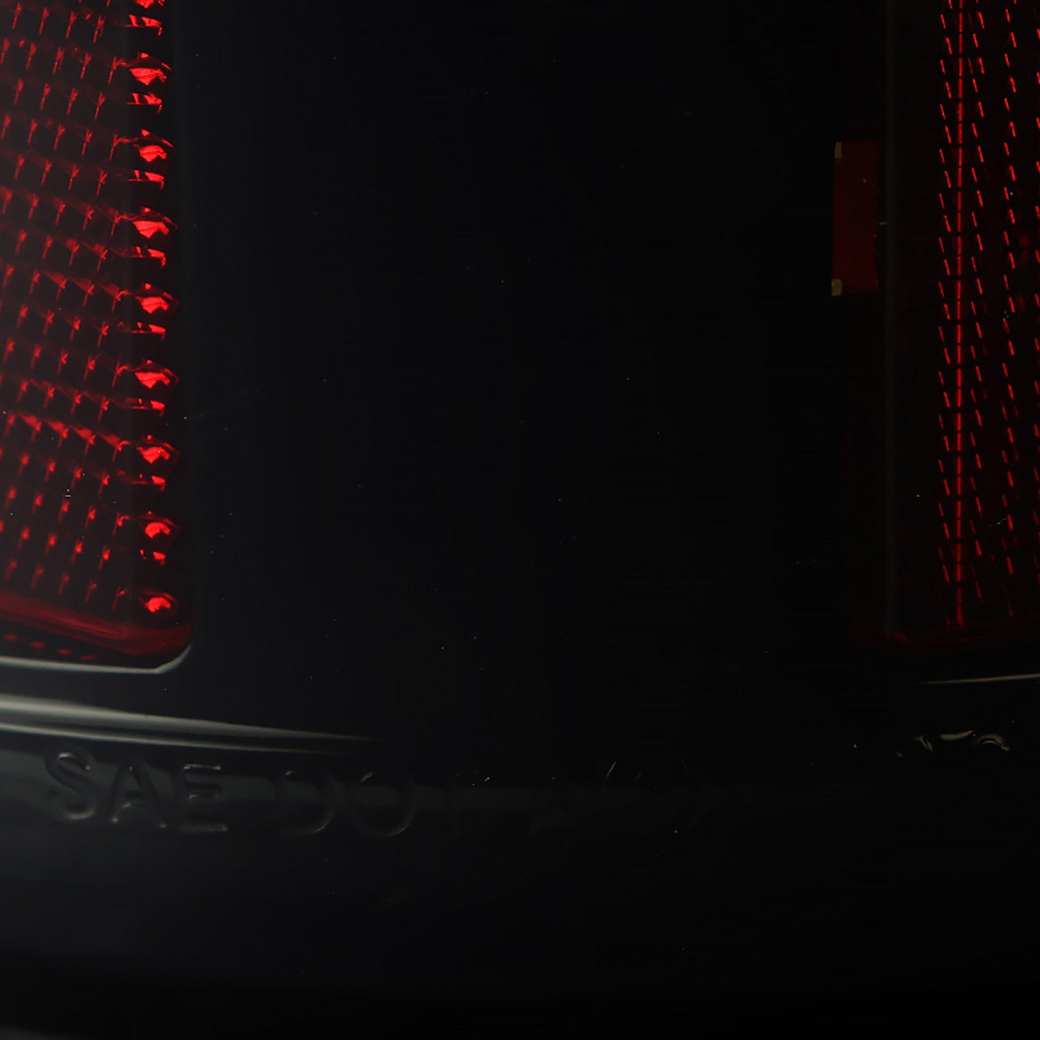 1999-2002 Chevy Silverado/ 99-2006 Sierra LED Tail Lights G2 Glossy Black/Smoke