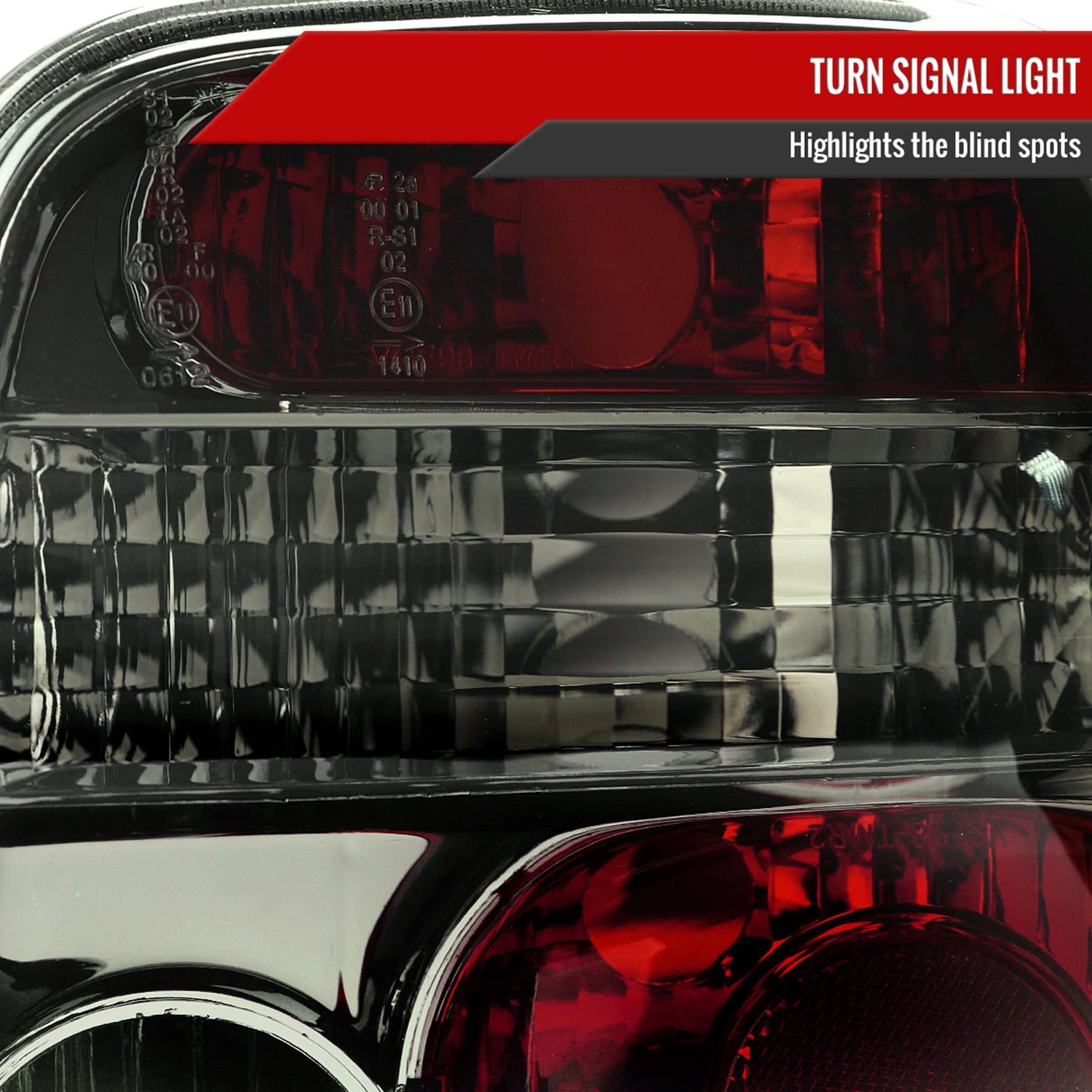 1999-2006 VW Golf Mk4/GTI/R32 Tail Lights Chrome Housing/Smoke Lens