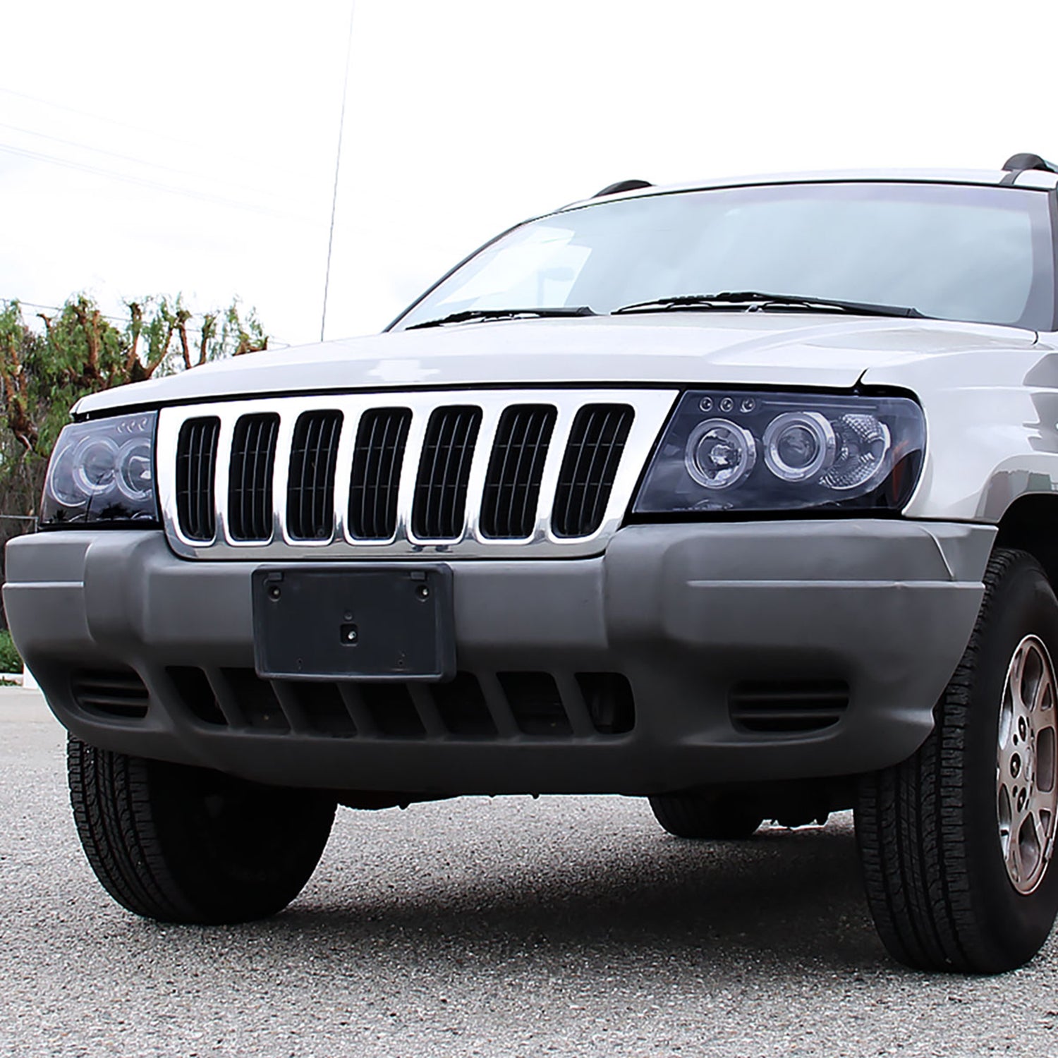 1999-2004 Jeep Grand Cherokee Dual Halo Projector Headlights Black/Smoke