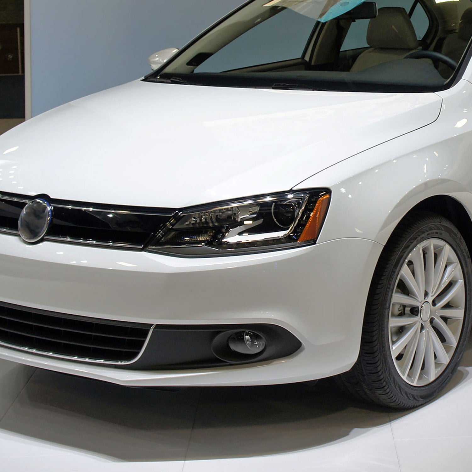 2011-2014 VW Jetta Sedan 9006 Fog Lights Kit Switch & Wiring Harness Chrome