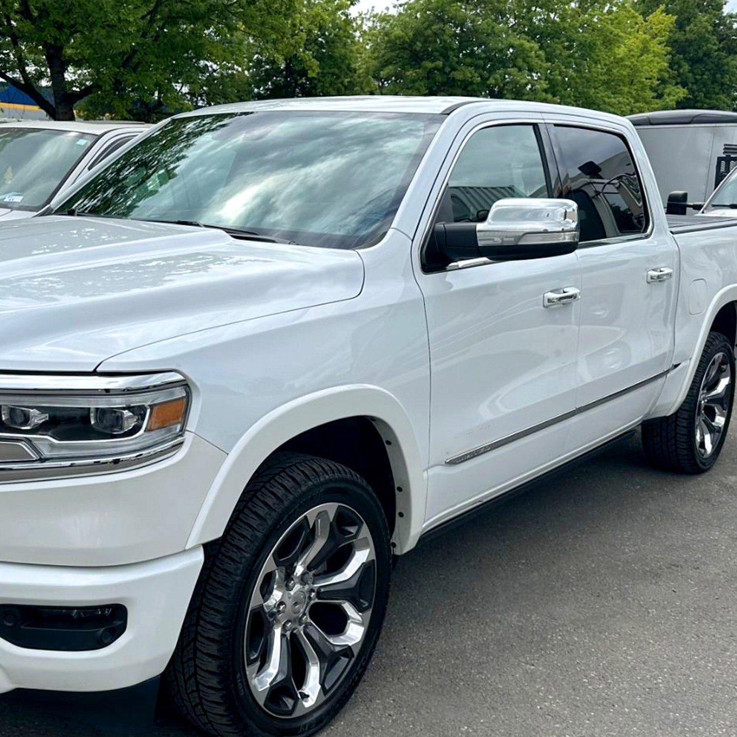 2019-2024 Dodge RAM 1500 Chrome Manual Fold & Heated Side Mirror Driver