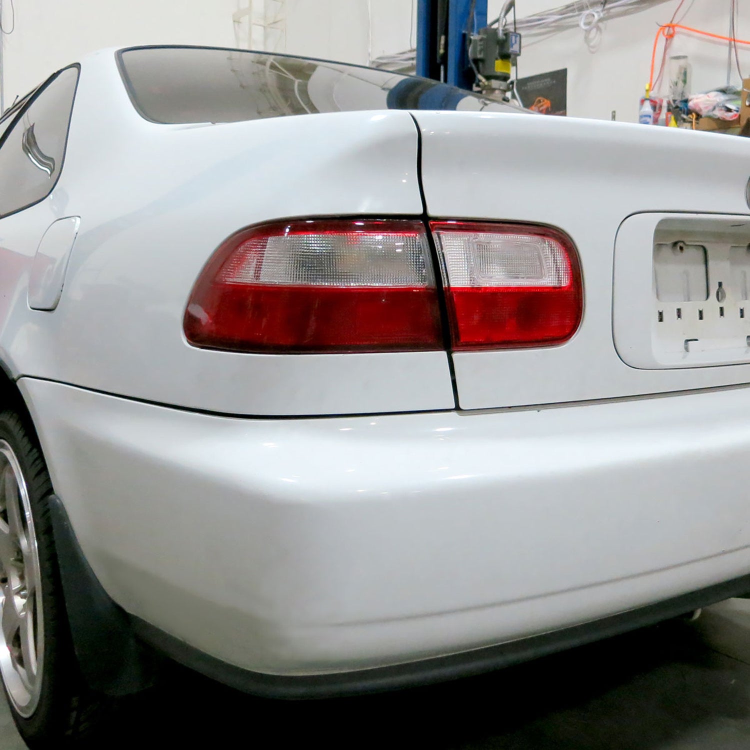 1992-1995 Honda Civic Tail Lights Chrome Housing/Red Clear Lens