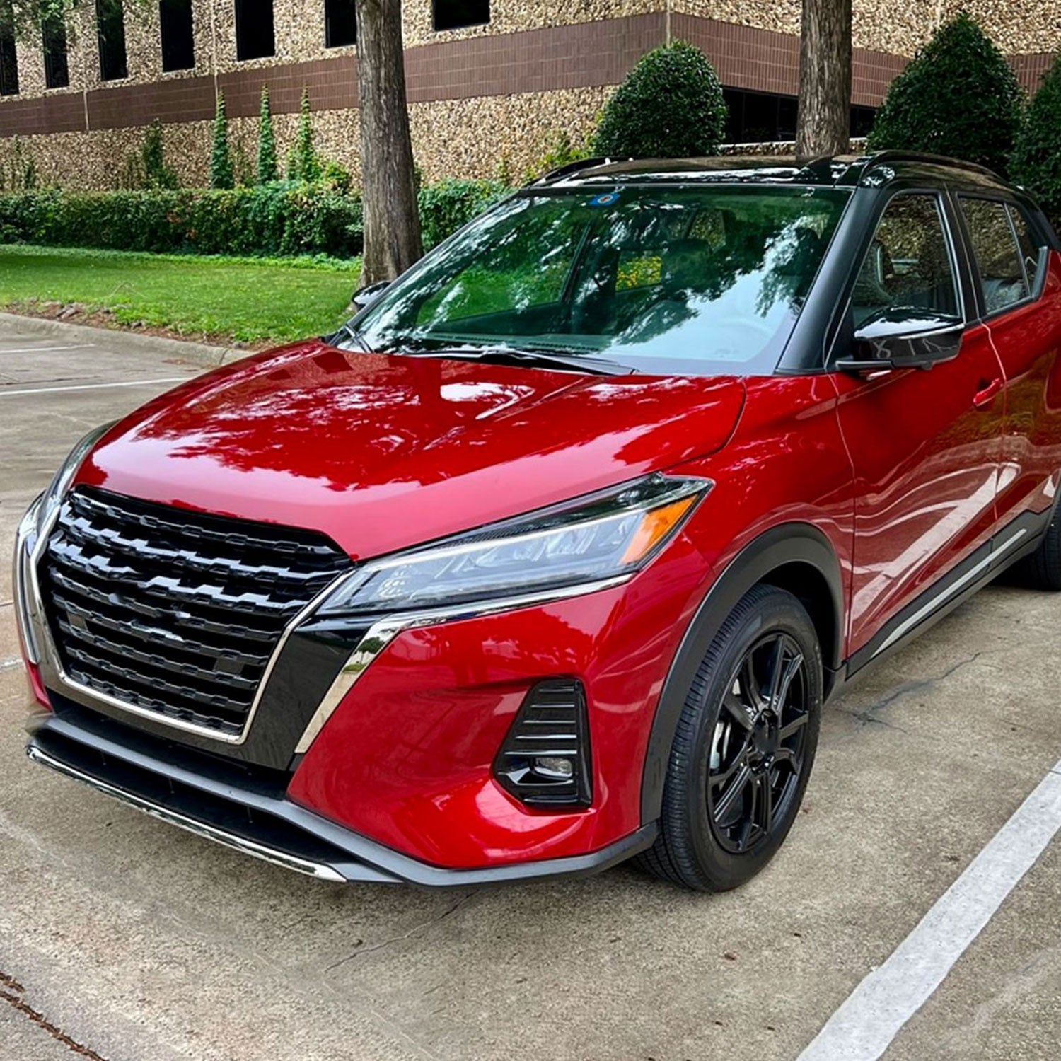 2021-2022 Nissan Kicks LED Fog Lights Kit Glossy Black Housing/Clear Lens