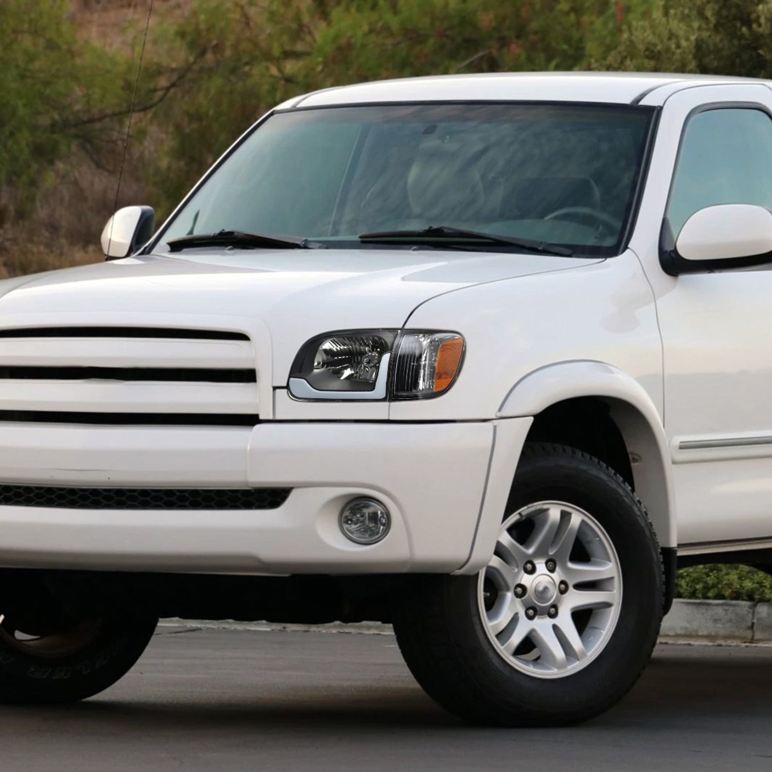 2005-2006 Toyota Tundra/05-2007 Sequoia LED Headlights Corner Lamps Amber &Black