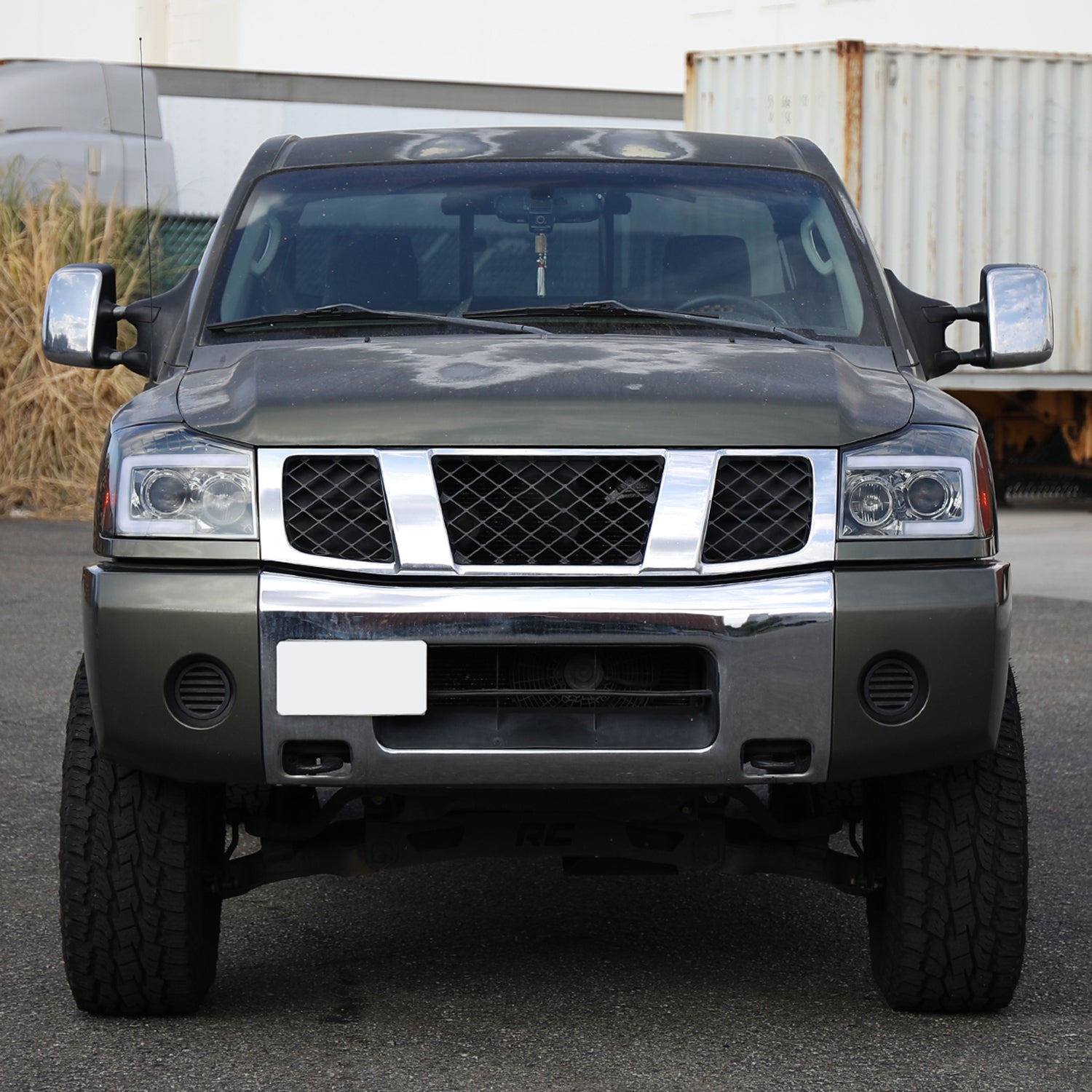 2004-2015 Nissan Titan / 04-2007 Armada LED C-Bar Headlights Signal Smoke