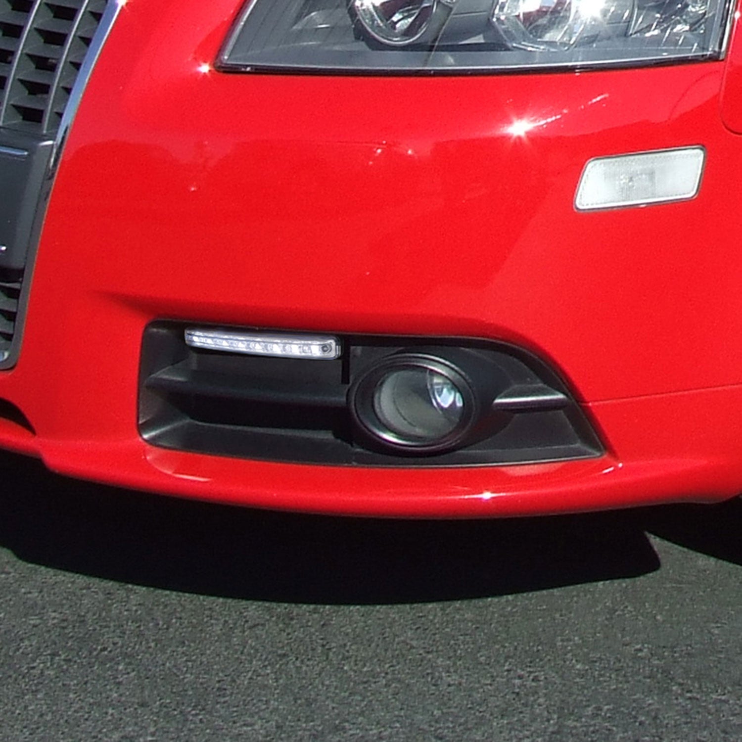 Universal 4W 8 LED 6000K Daytime Running Lights Chrome Housing/Clear Lens