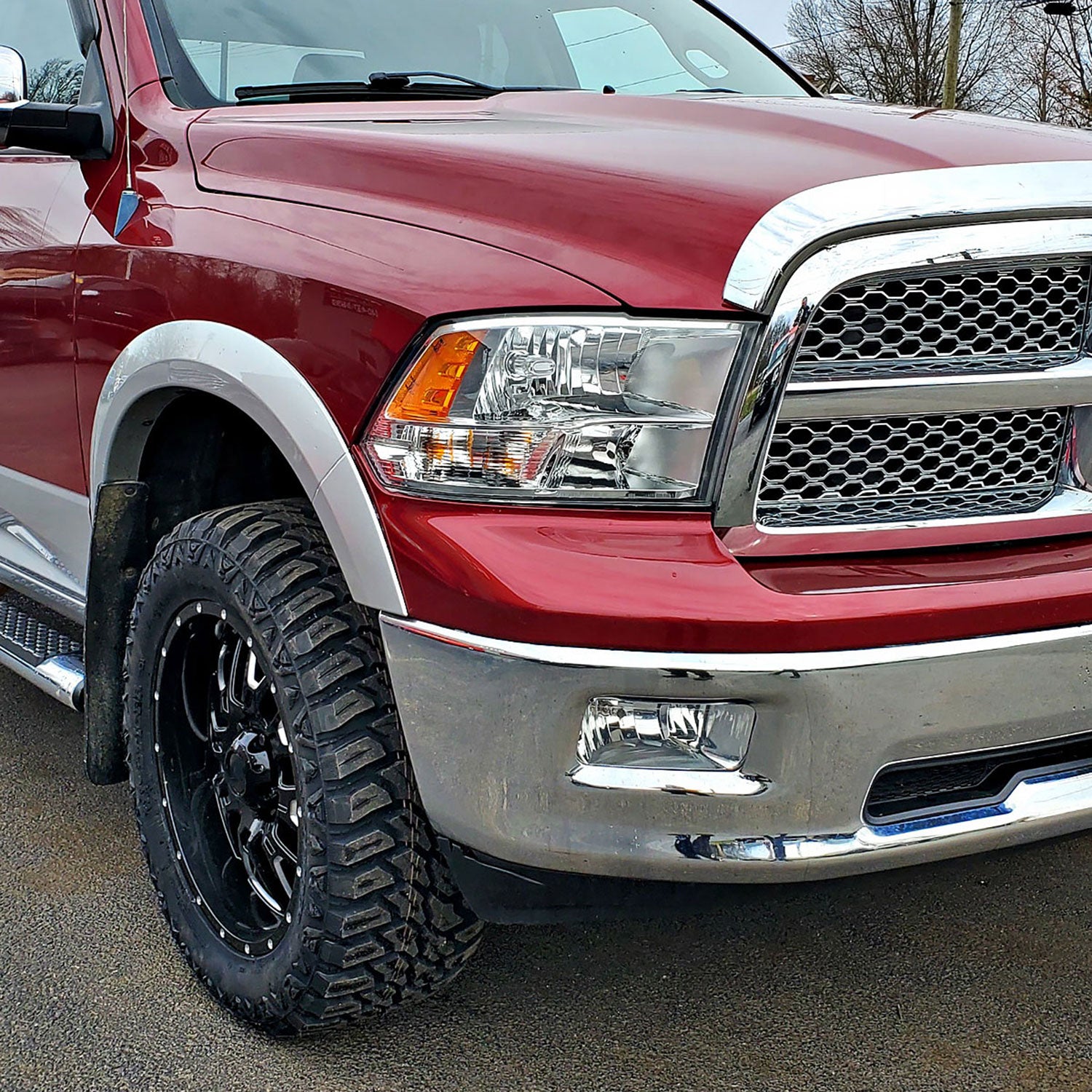 2009-2012 Dodge RAM 1500 / 2010-2018 2500 3500 H10 Fog Lights Chrome/Clear Lens