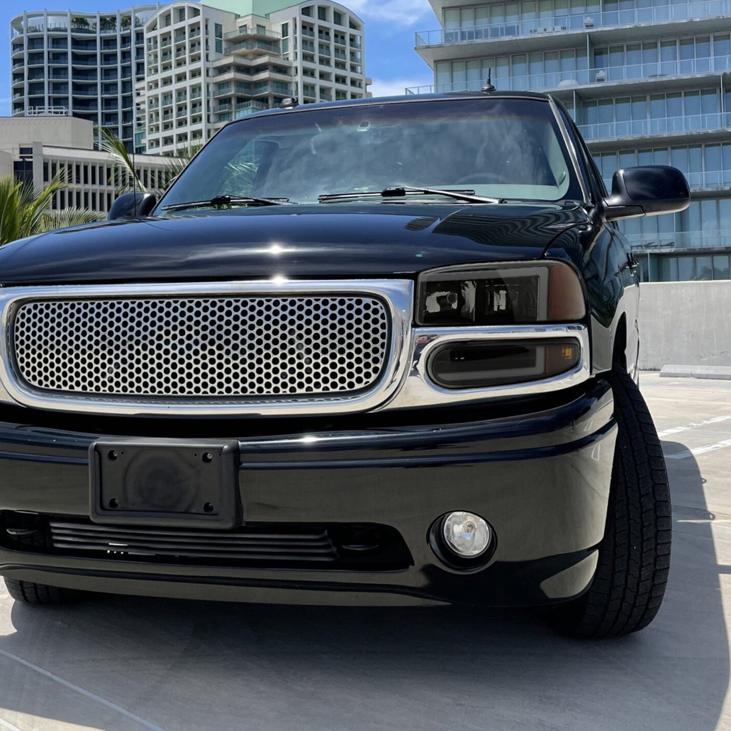 1999-2006 GMC Sierra Sierra Yukon/XL Headlights LED Signal Bumper Lights Smoke