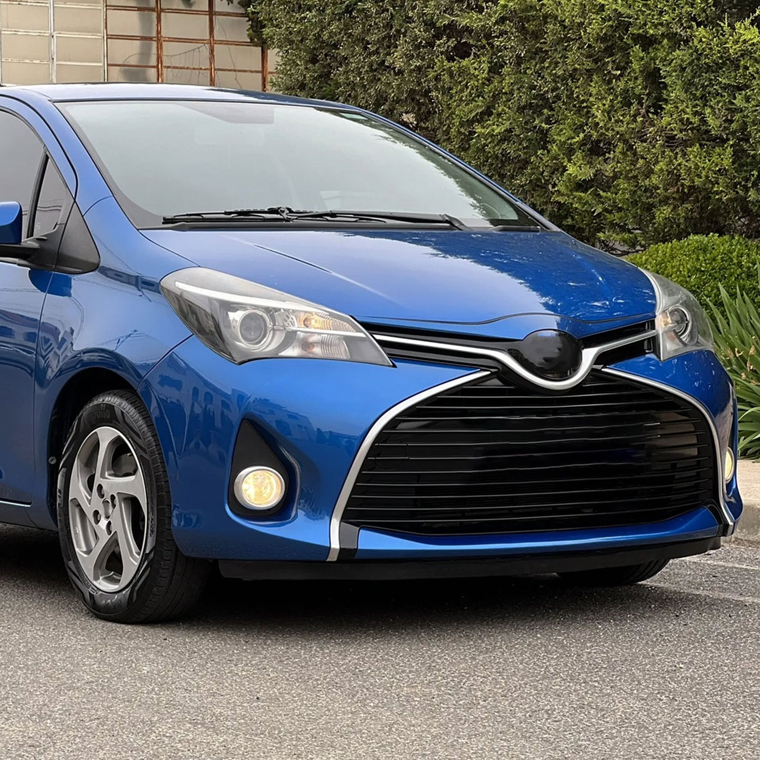 2015-2017 Toyota Yaris 2/4DR H11 Fog Lights Kit Switch & Wiring Harness Chrome