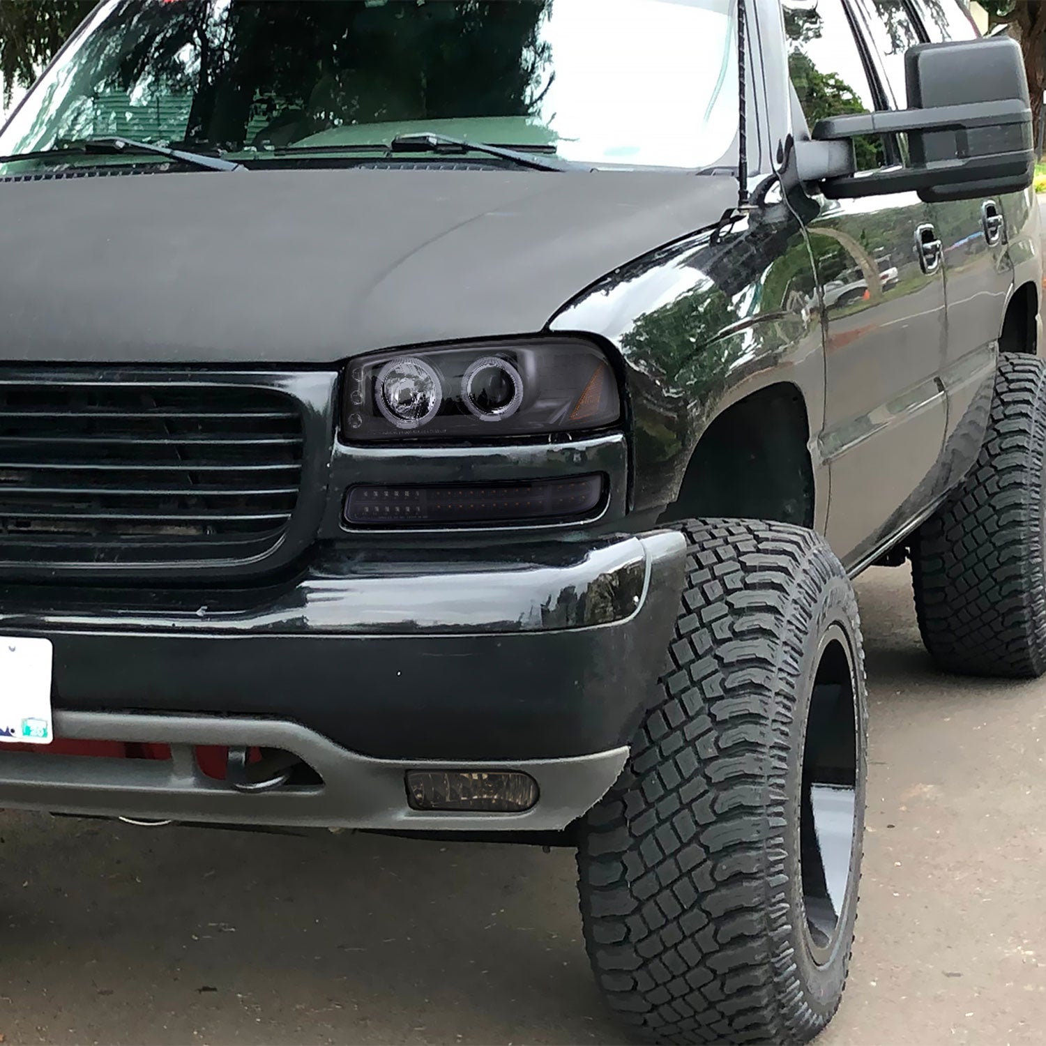 1999-2006 GMC Sierra/Yukon/Yukon XL 12V/27W Fog Lights Mounting Brackets