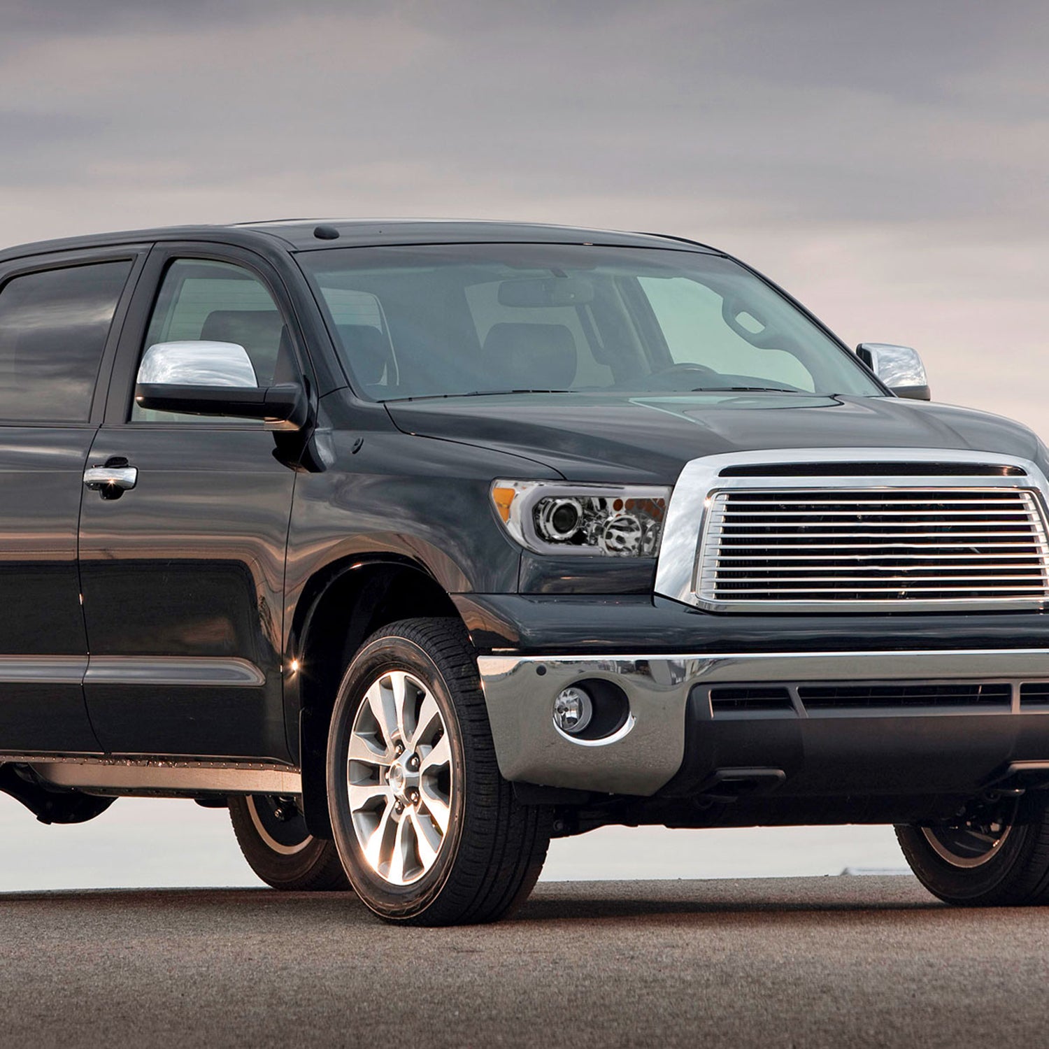 2007-2013 Toyota Tundra/ 08-2017 Sequoia Retro LED Headlights LED Signal Chrome