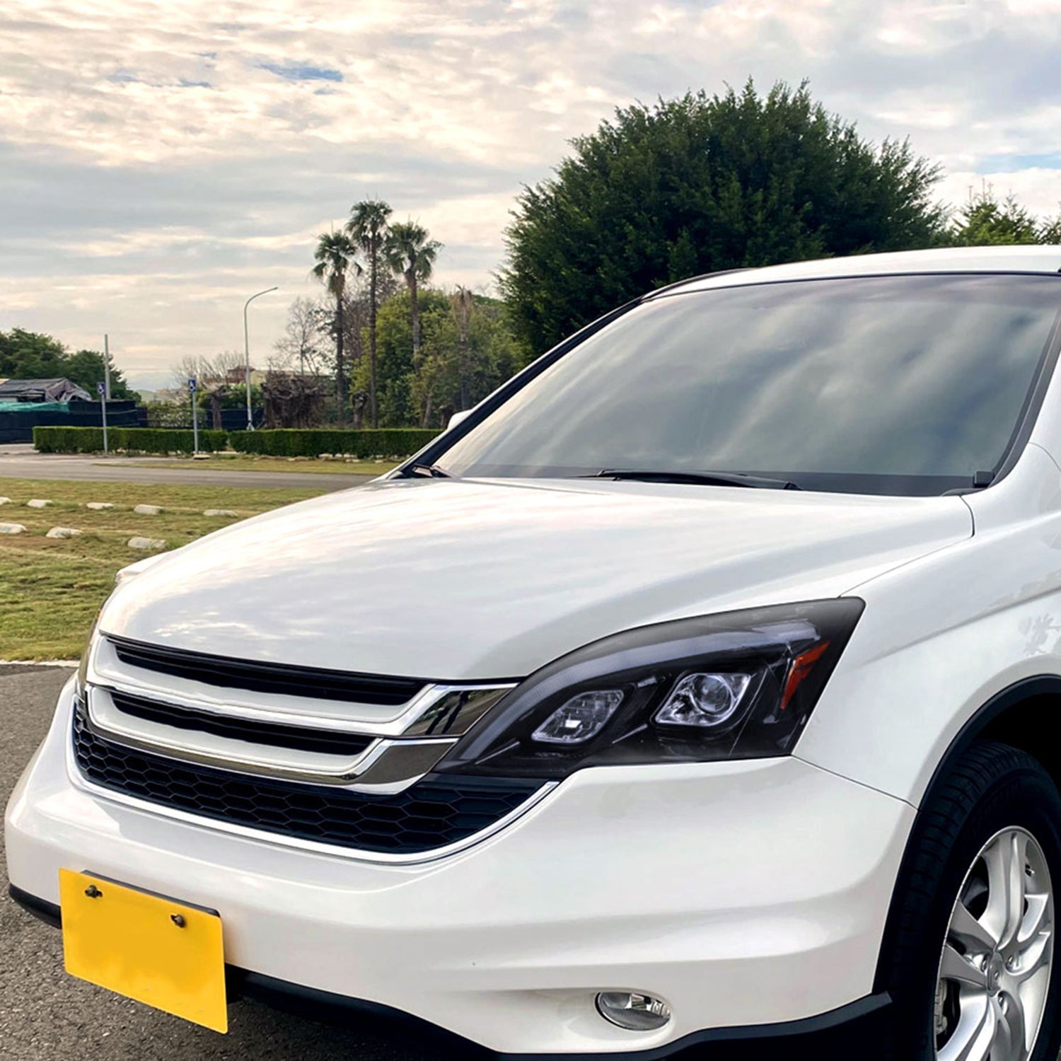 2007-2011 Honda CR-V LED Bar Projector Headlights Glossy Black/Smoke Lens