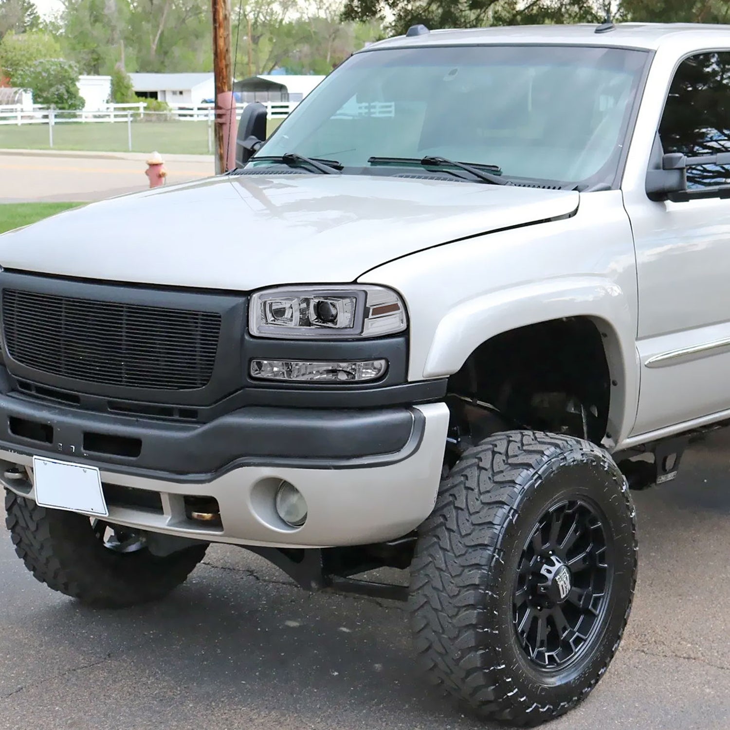 2000-2006 GMC Sierra/Denali/Yukon LED Strip Projector Headlights Chrome/Clear