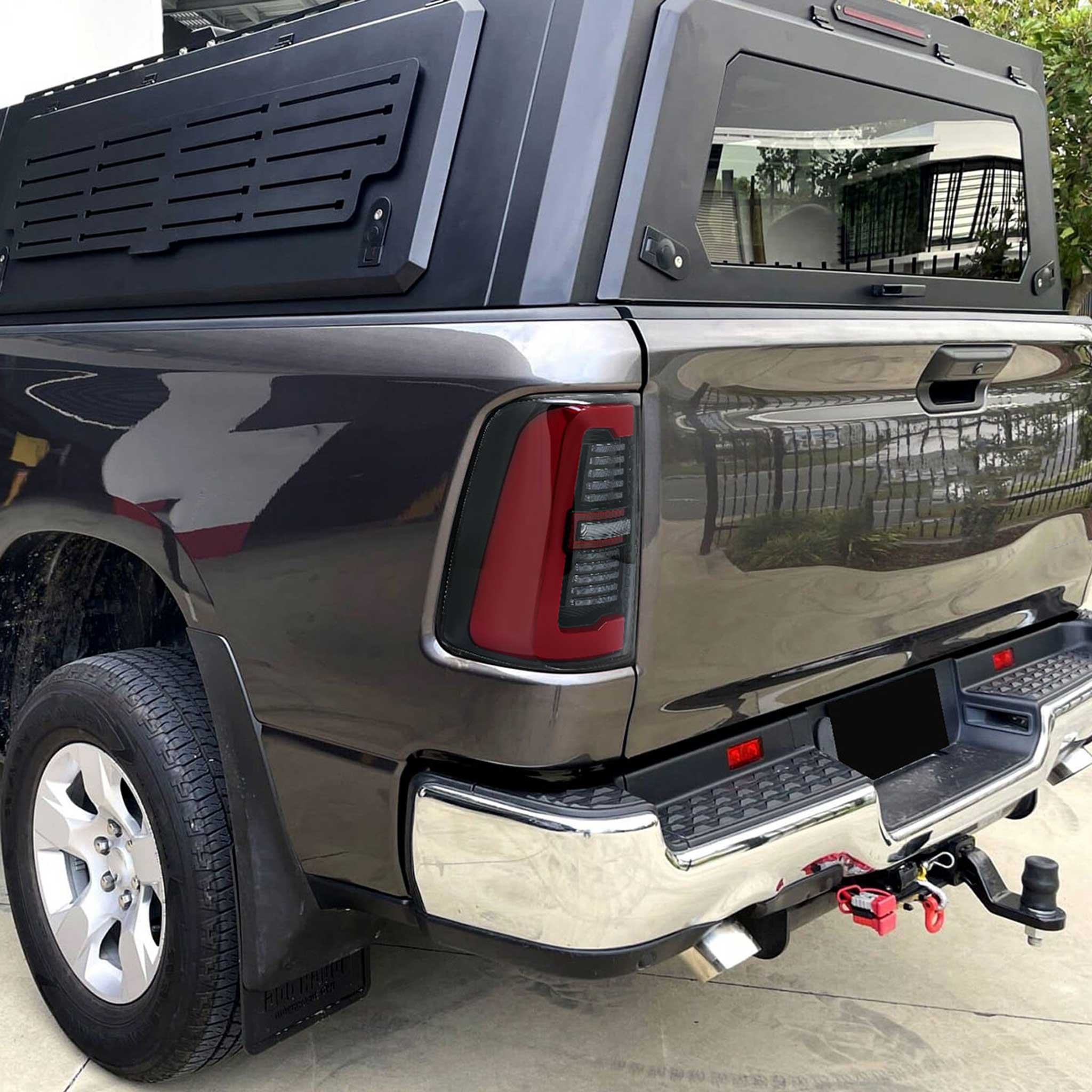 For Dodge RAM 2500/3500 2019-2024 LED Sequential Signal Tail Lights Jet Black Housing Clear Lens