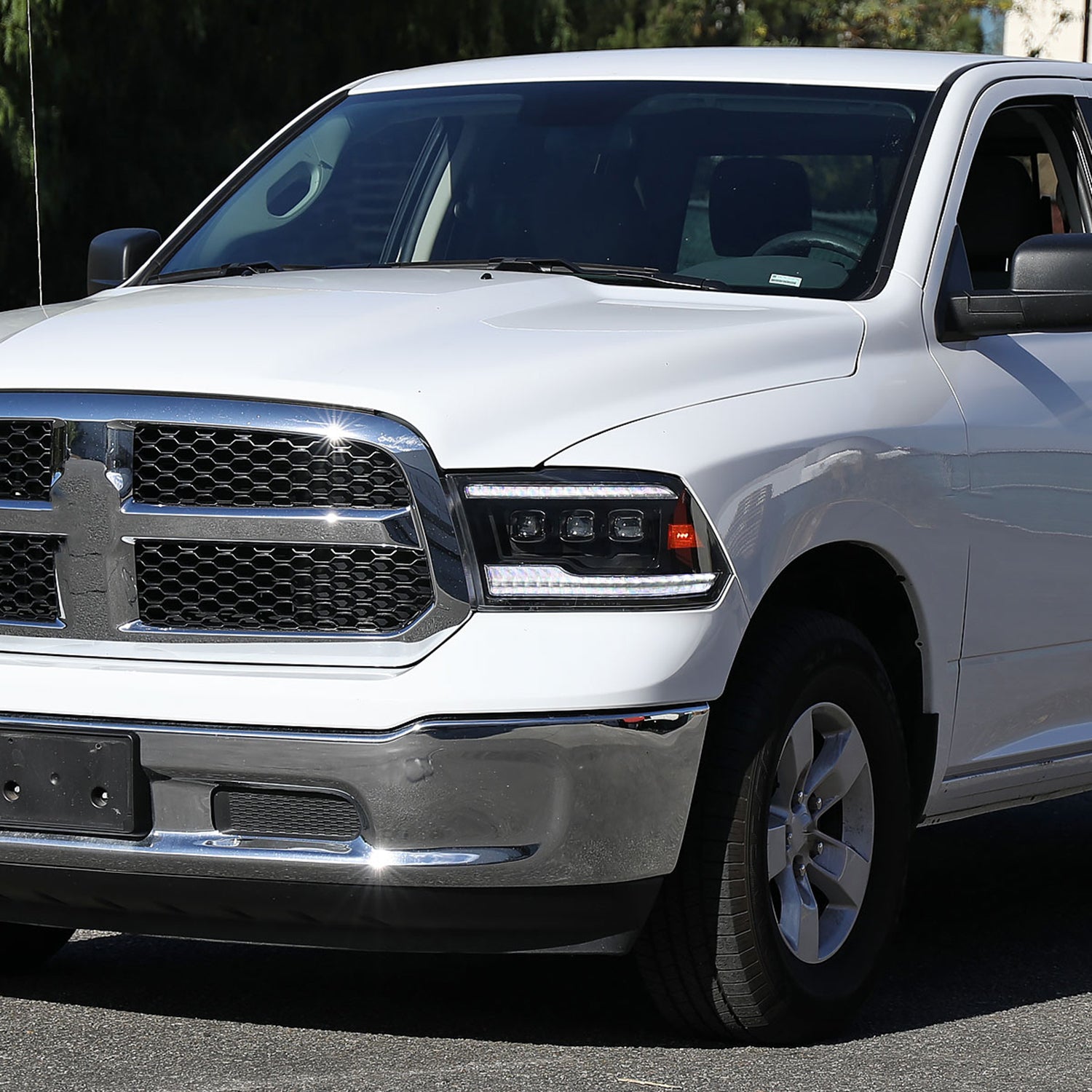 2009-2018 Dodge RAM 1500 RAM Classic / RAM 2500 3500 Full LED Headlights Black