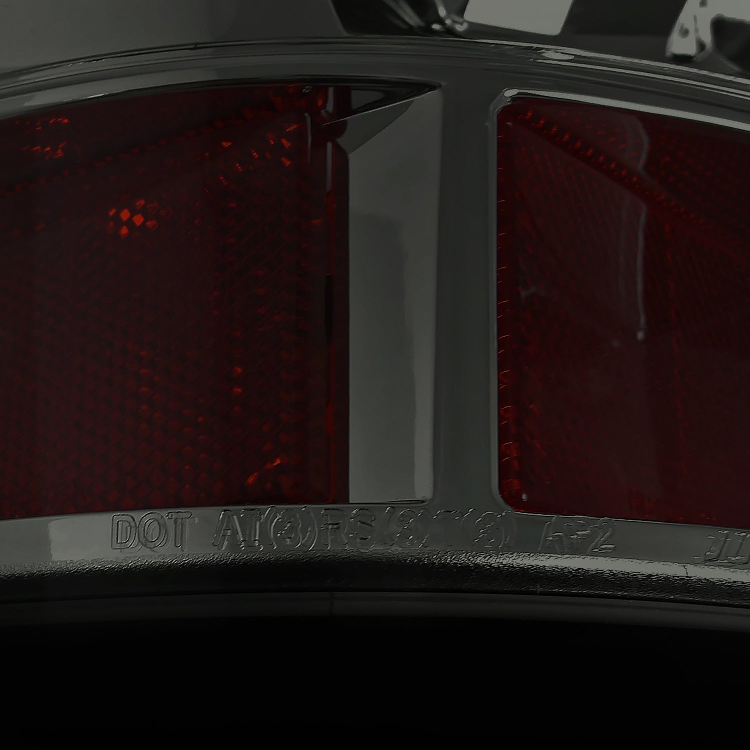 2000-2006 Chevy Suburban/Tahoe GMC Yukon/Yukon XL LED Tail Lights Chrome/Smoke