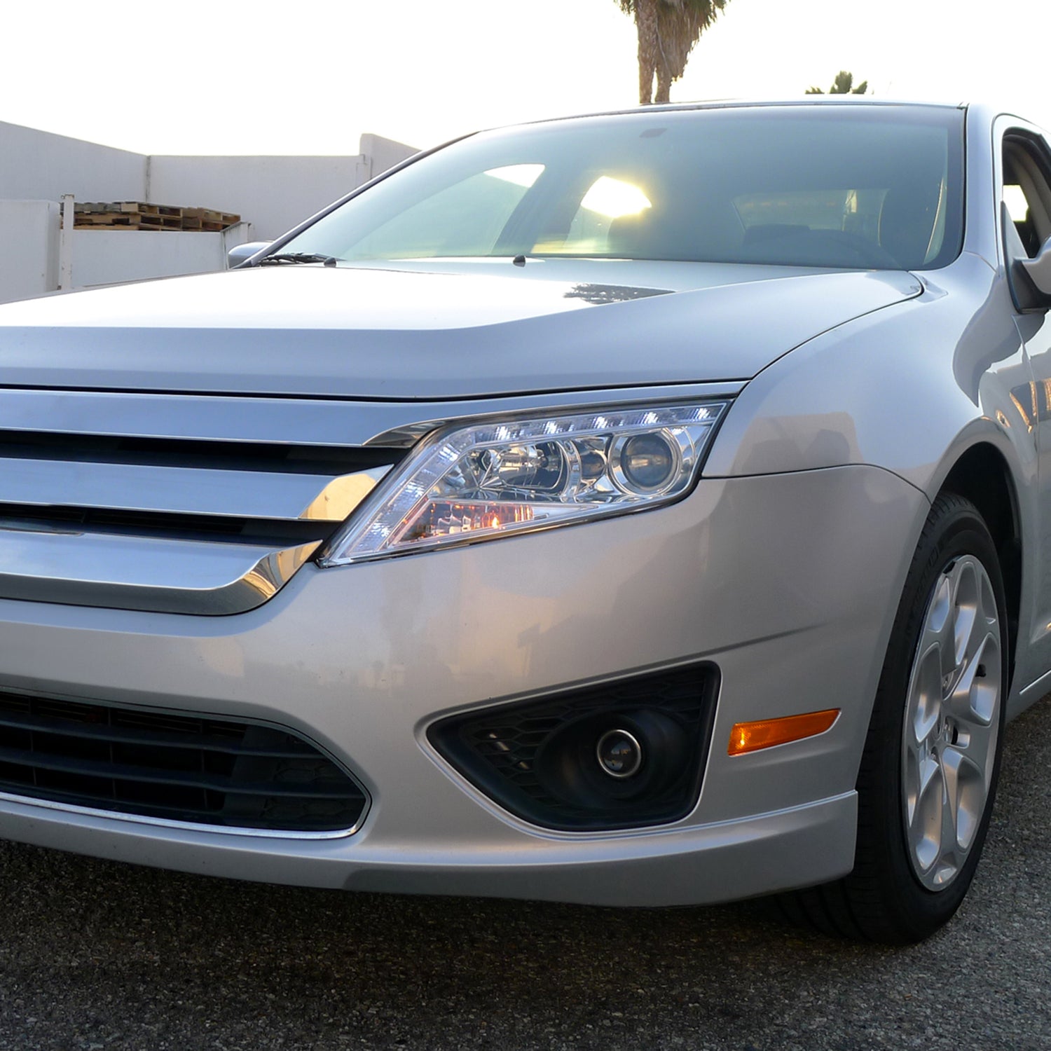 2010-2012 Ford Fusion Projector Headlights w/ LED Light Strip Chrome/Clear