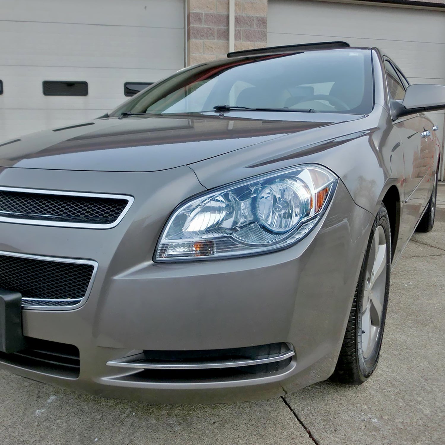 2008-2012 Chevy Malibu LS/LT/LTZ Crystal Headlights Amber Reflectors Chrome