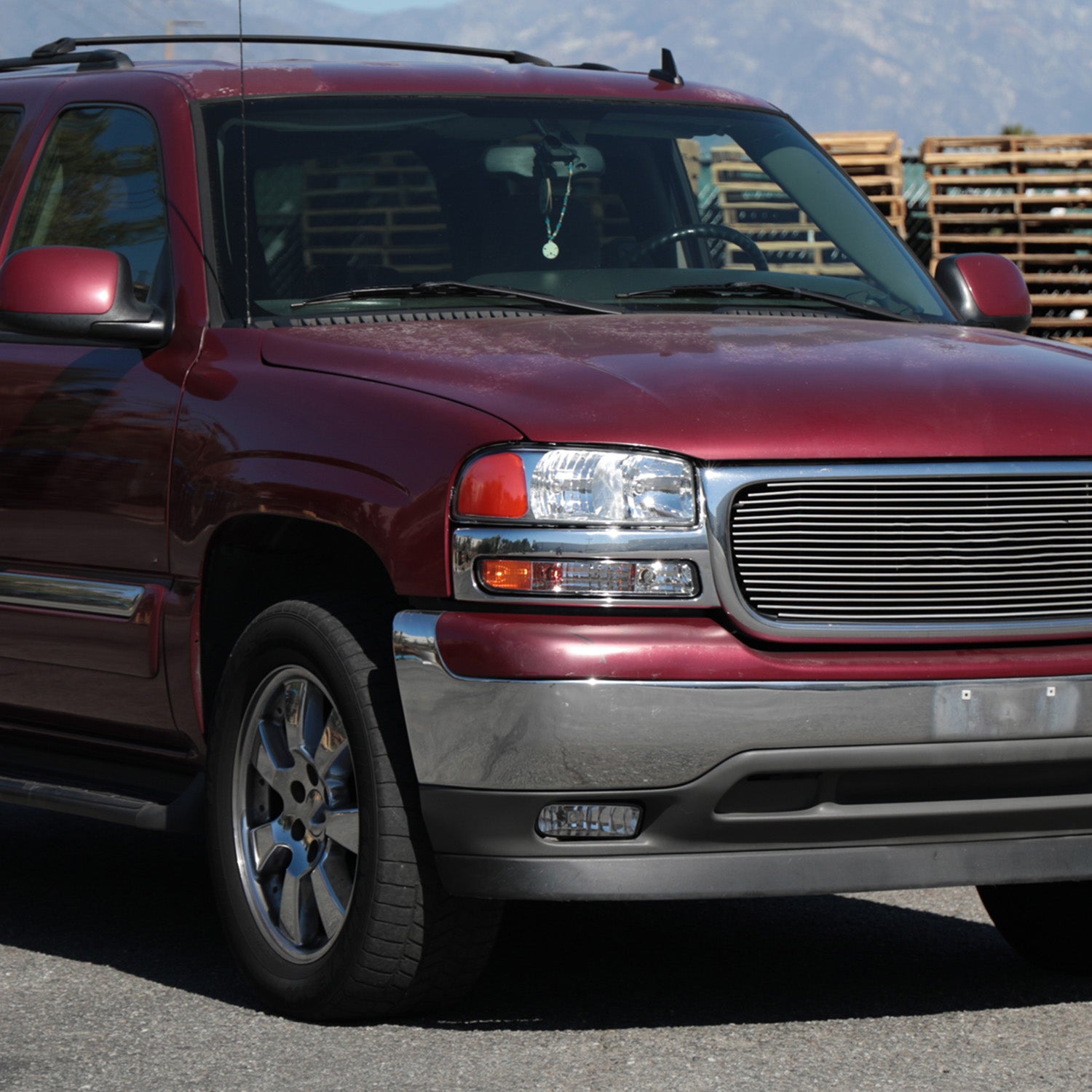 1999-2006 GMC Sierra/ 2000-2006 Yukon/Yukon XL Factory Bumper Lights Chrome