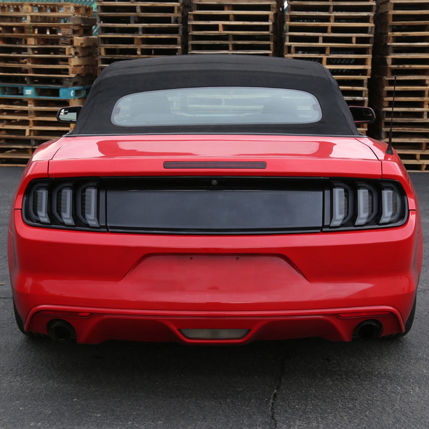 2015-2023 Ford Mustang Sequential Signal LED Tail Lights Glossy Black/Smoke