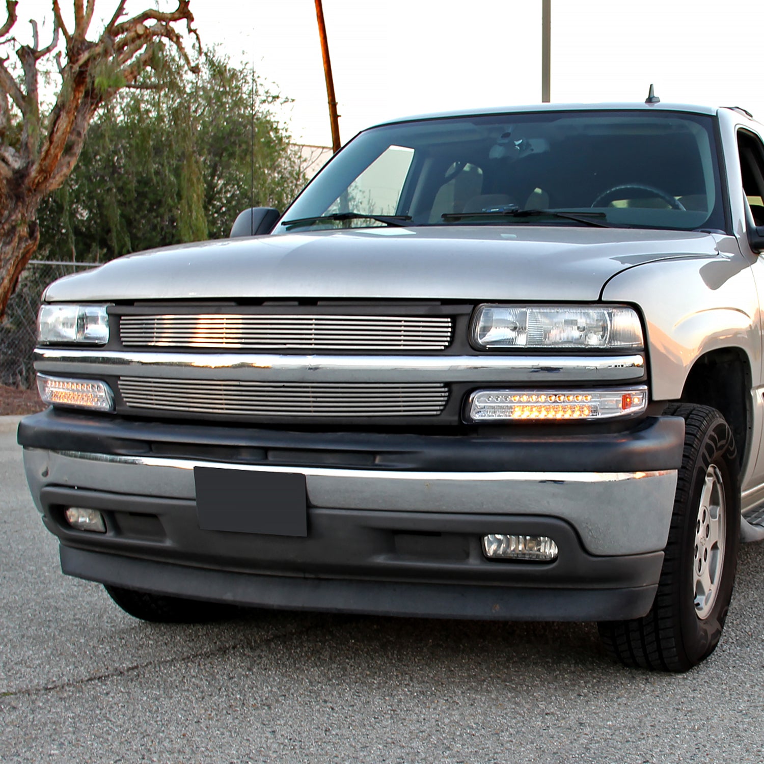 1999-2002 Chevy Silverado/ 00-2006 Tahoe Suburban LED Bumper Lights Chrome