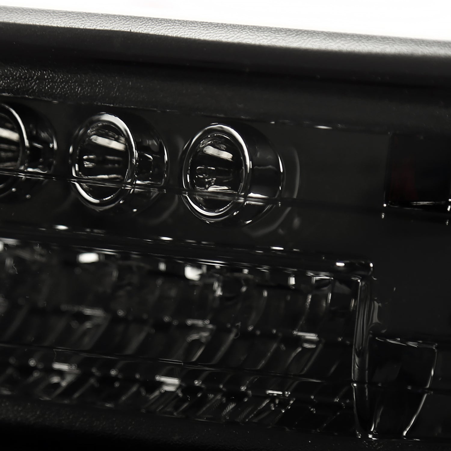 1999-2002 Chevy Silverado/Suburban/Tahoe Headlights LED Corner Signal Chrome