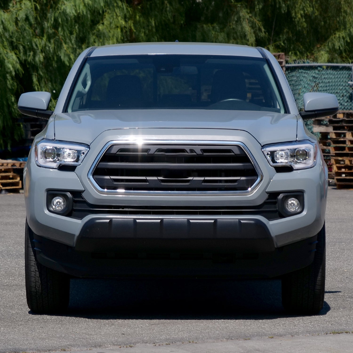 2016-2023 Toyota Tacoma Switchback LED C-Bar Projector Headlights Chrome/Clear