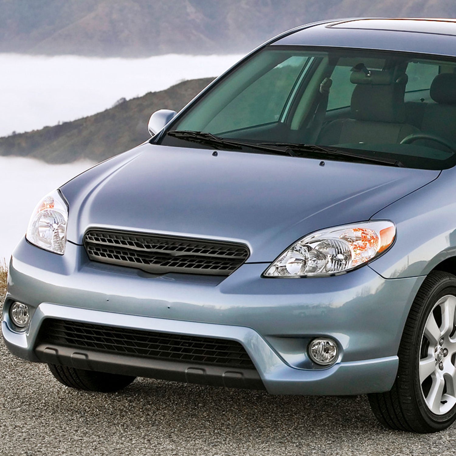 2003-2008 Toyota Matrix Pontiac Vibe 12V/55W 9006 Fog Lights Chrome/Clear Lens