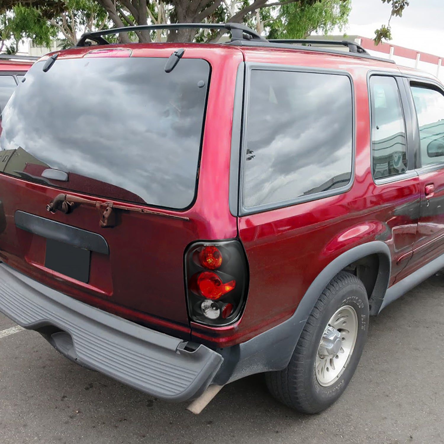 1998-2001 Ford Explorer Mercury Mountaineer Tail Lights Matte Black/Clear Lens
