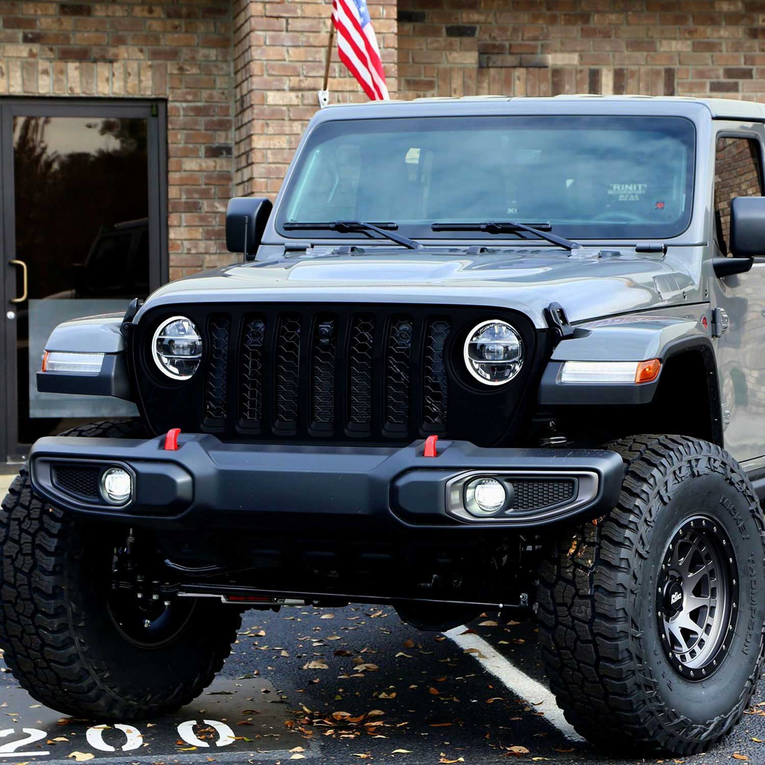 2023-2024 Jeep Gladiator Grille Overlay Gloss Black 1Pcs ABS Plastic