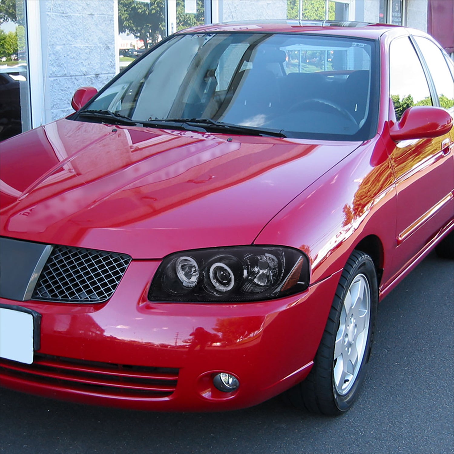 2004-2006 Nissan Sentra Dual Halo Projector Headlights Glossy Black/Smoke Lens