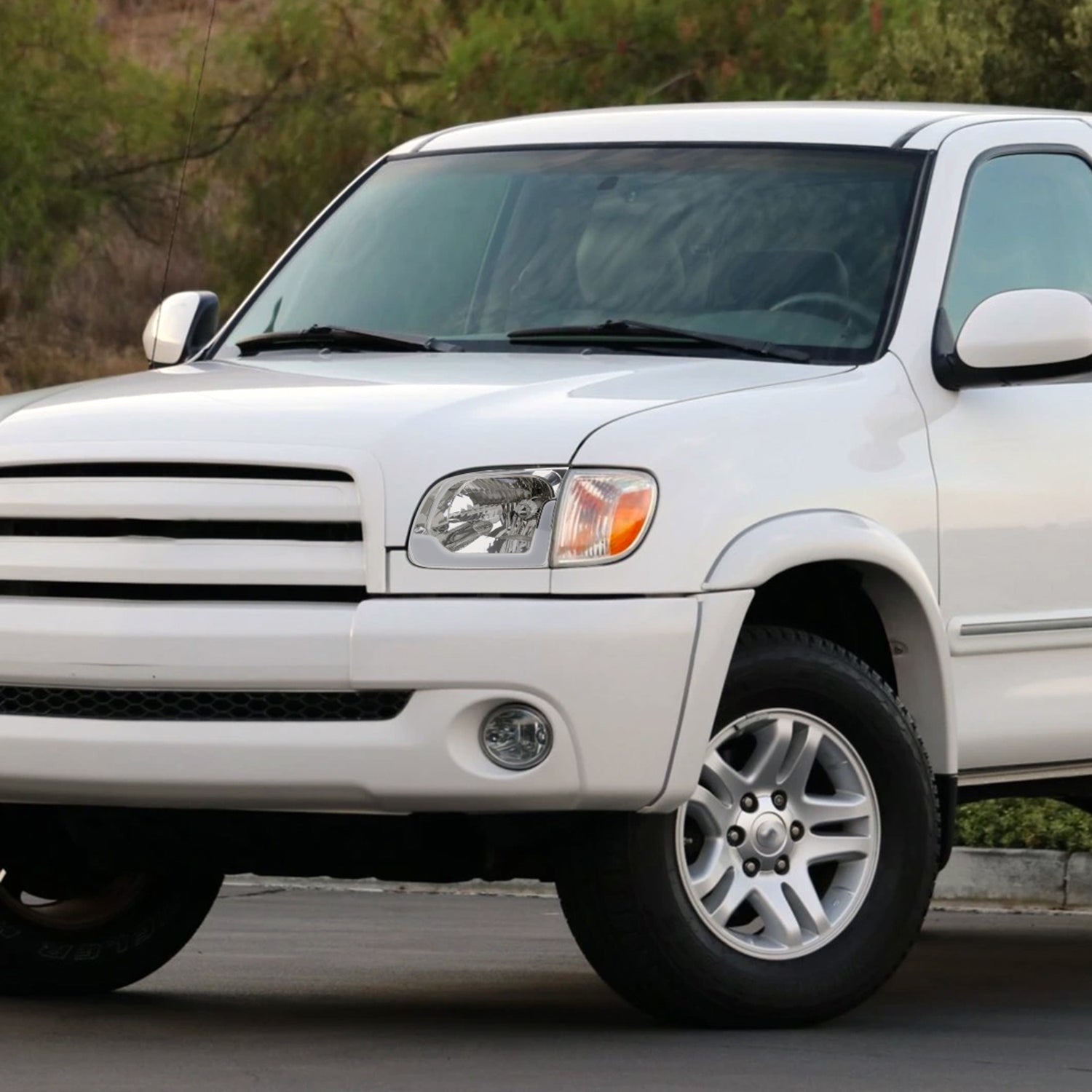 2005-2006 Toyota Tundra/Sequoia LED Bar Factory Headlights Corner Lamps Chrome