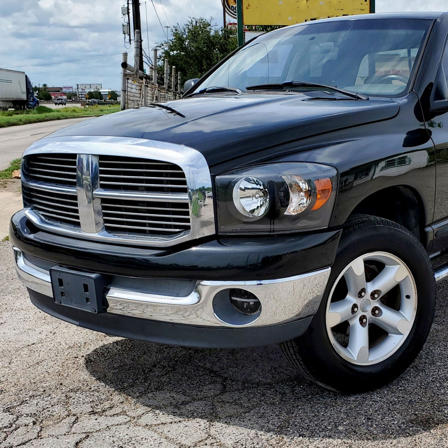 2002-2008 Dodge RAM 1500/2500/3500/Durango LED Fog Lights Kit Glossy Black