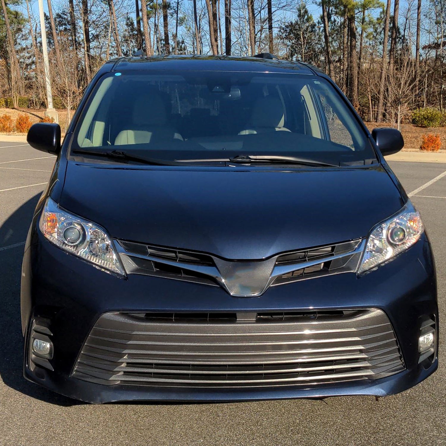 2011-2020 Toyota Sienna Passenger/Right Side Projector Headlights Chrome/Clear