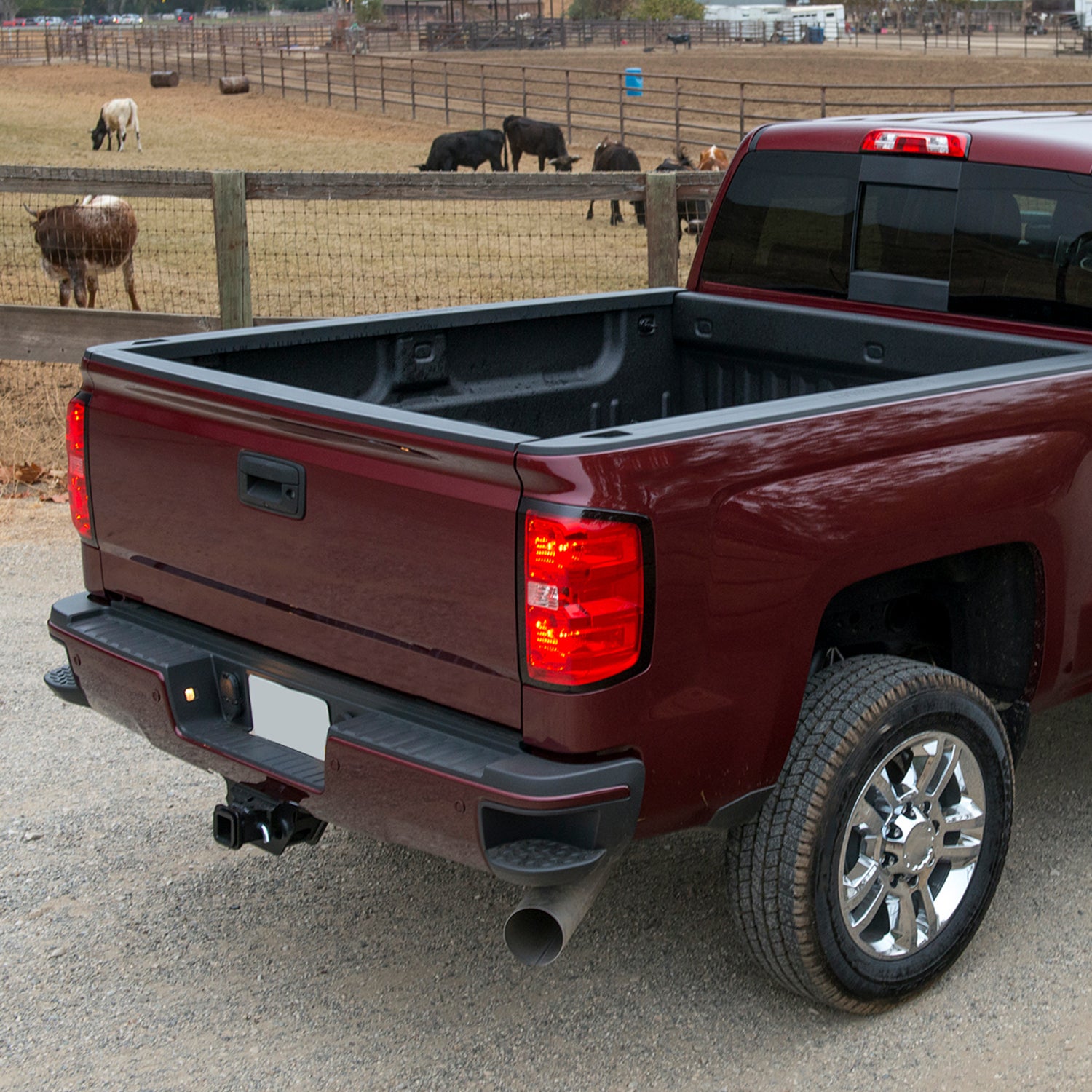 2014-2018 Chevy Silverado/2014-2018 GMC Sierra Black ABS Tailgate Cap Cover