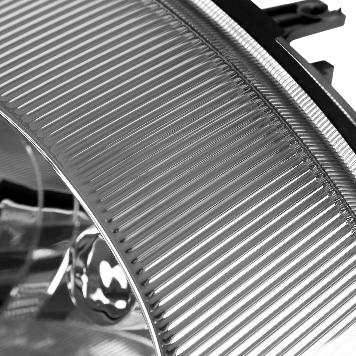 2000-2005 Mitsubishi Eclipse Factory Style Crystal Headlights Chrome/Clear