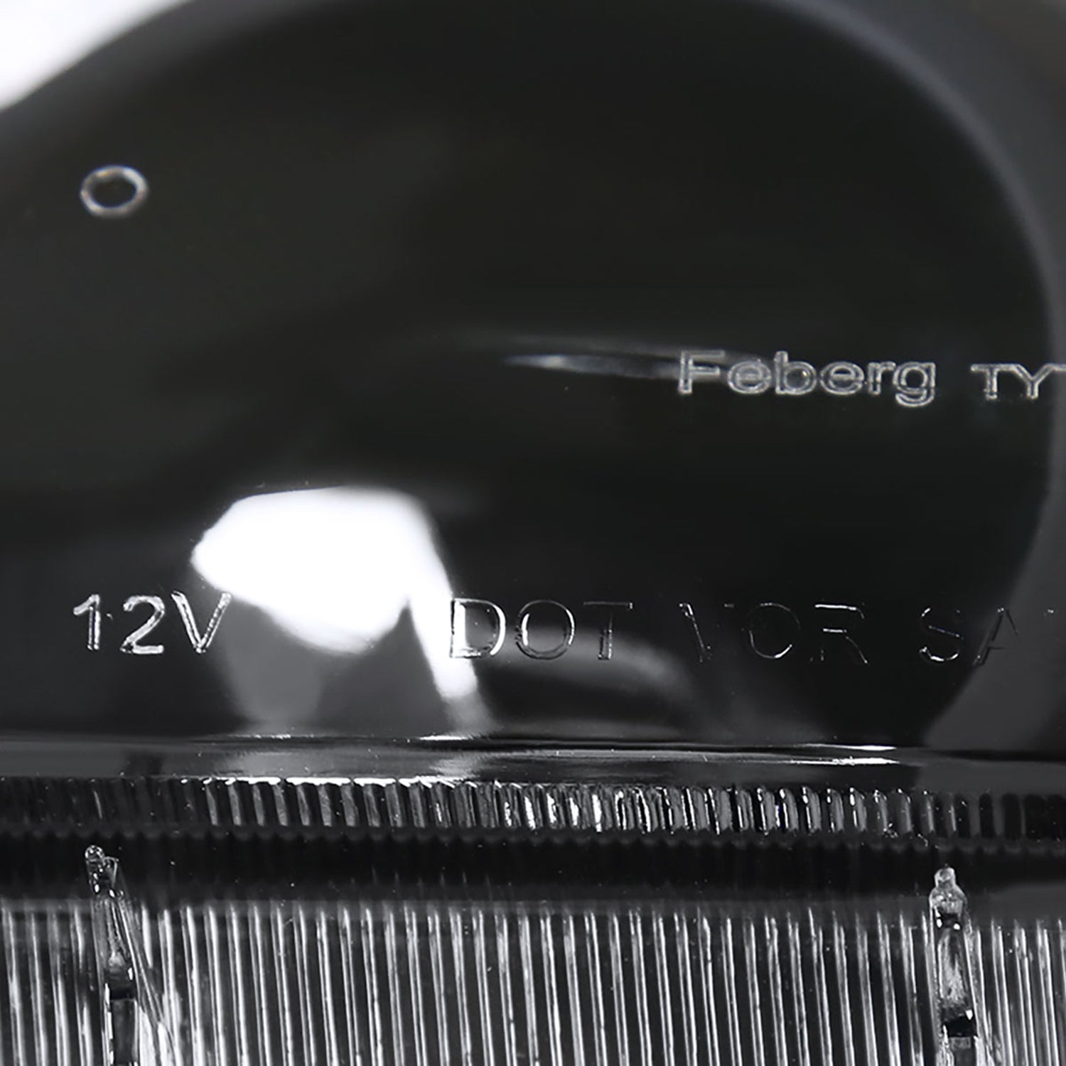 2007-2014 Toyota Tundra/Sequoia Retro Projector Headlights Matt Black/Clear