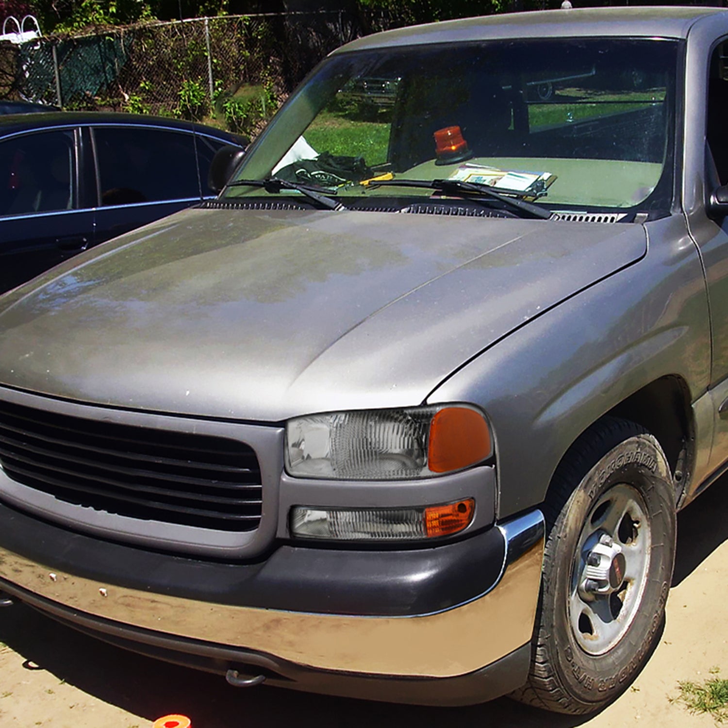 1999-2006 GMC Sierra/Yukon/Yukon XL Crystal Headlight Amber & Driver Side