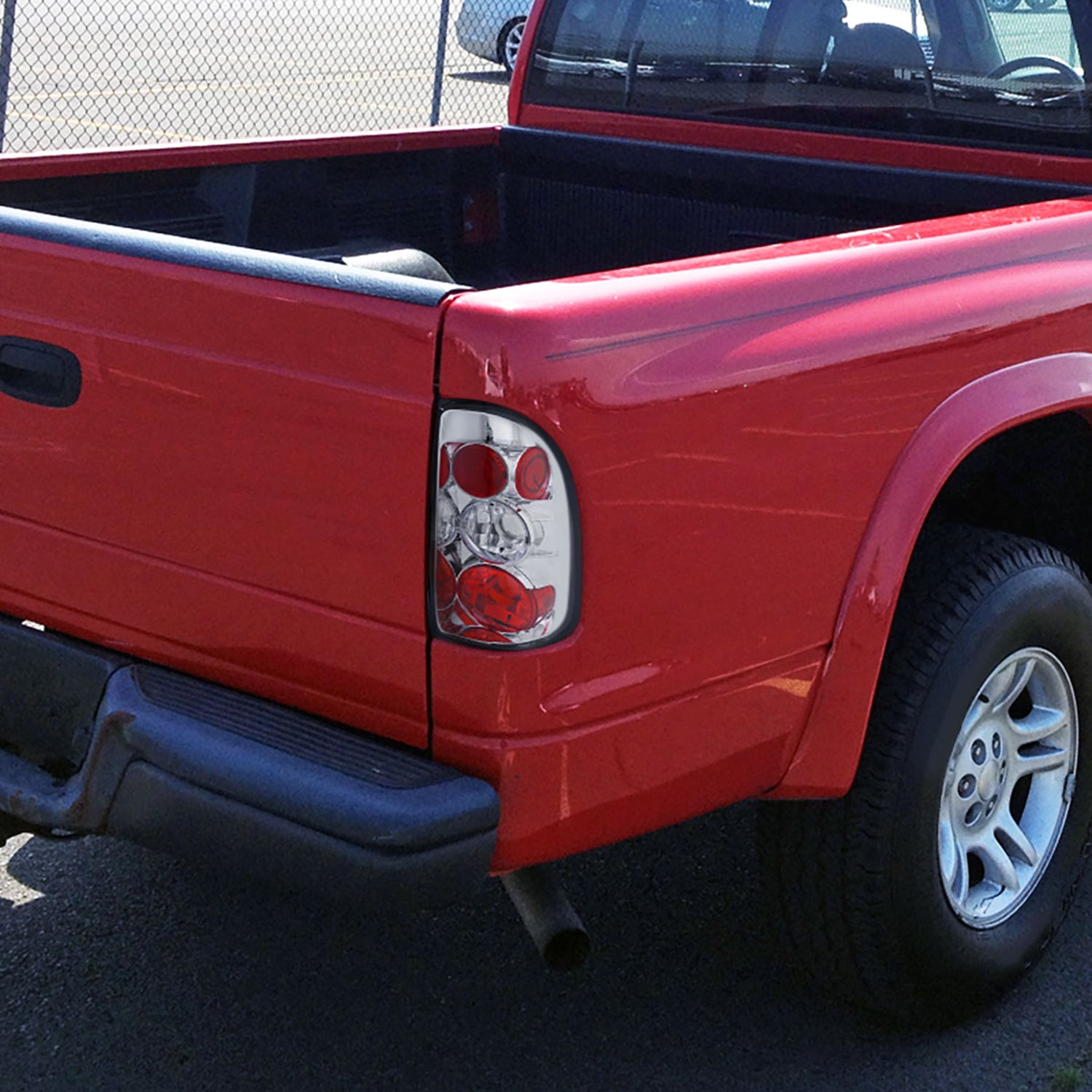 1997-2004 Dodge Dakota Tail Lights Chrome Housing/Clear Lens