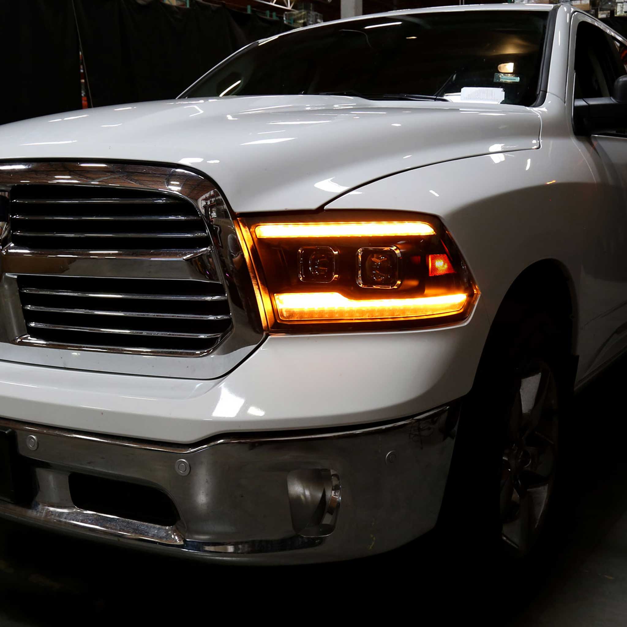 For Dodge RAM 1500 2009-18 / RAM Classic 2019-21 / 2500 3500 2010-18 Amber LED Bar Switchback Projector Headlights Matte Black Housing Clear Lens