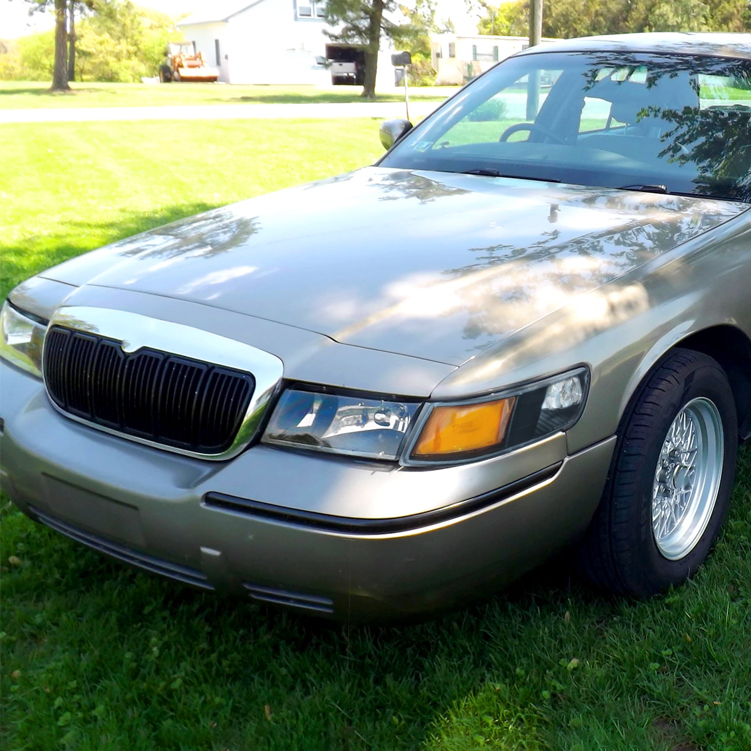 1998-2002 Mercury Grand Marquis Factory Headlights Corner Signal Lights