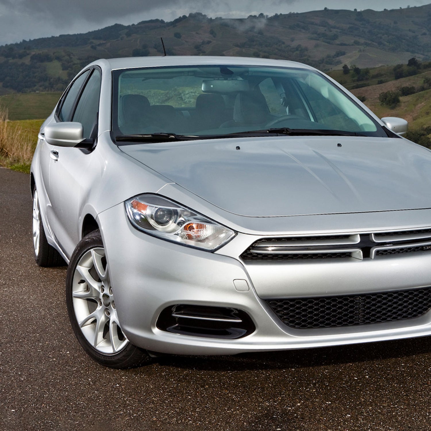 2013-2016 Dodge Dart Factory Headlights w/Projector High/Low Beam Chrome/Clear