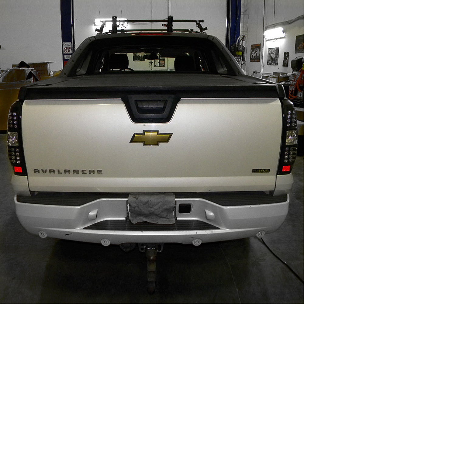 2007-2012 Chevrolet Avalanche LED Tail Lights Chrome Housing/Red Lens