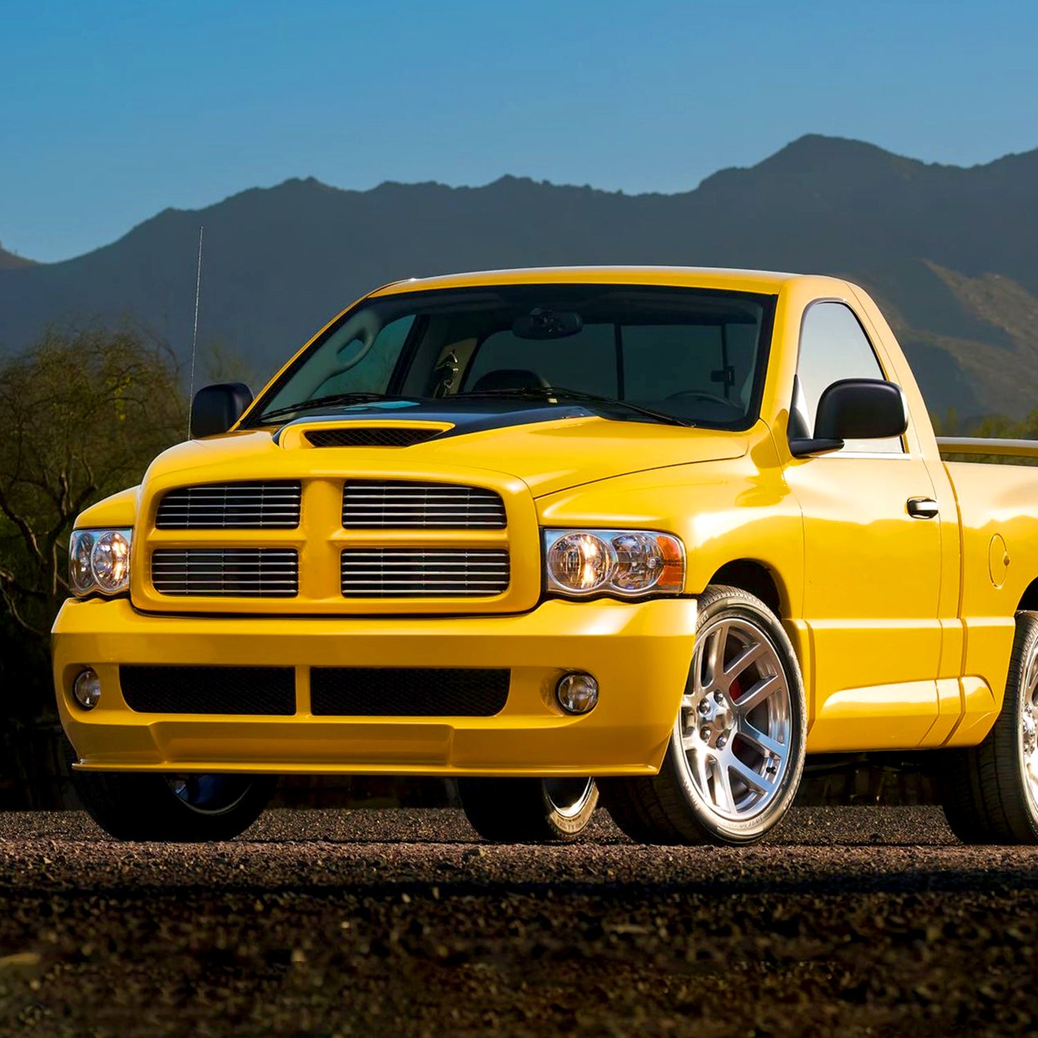 2002-2005 Dodge RAM 1500 2500 3500 Factory Headlights Chrome/Clear