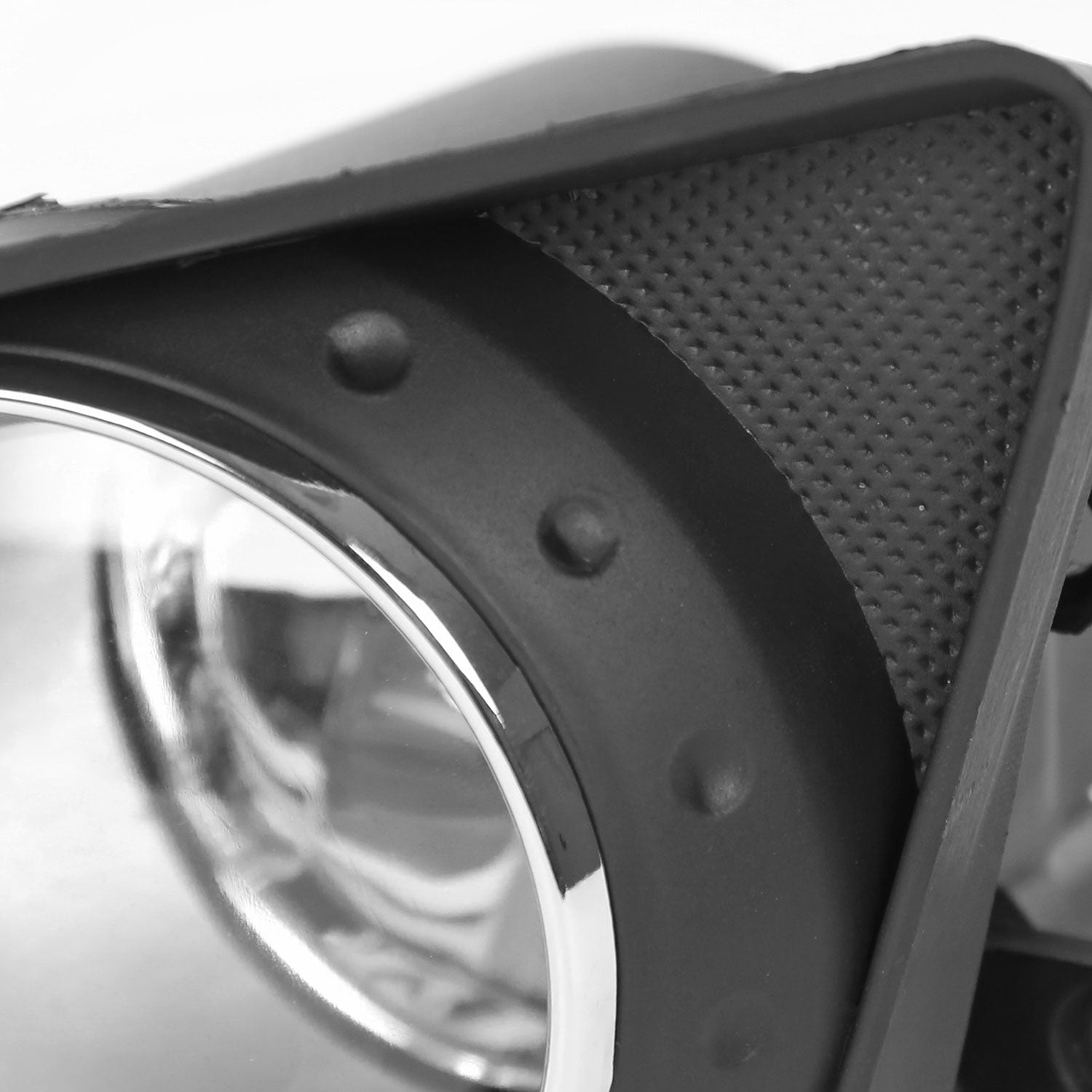 2009-2010 Toyota Corolla H11 Fog Lights Kit Chrome Housing/Clear Lens